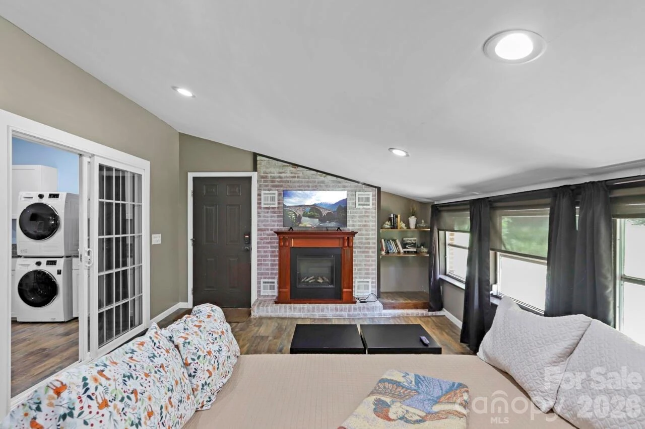 548 Cherry Mountain Street - Photo 9