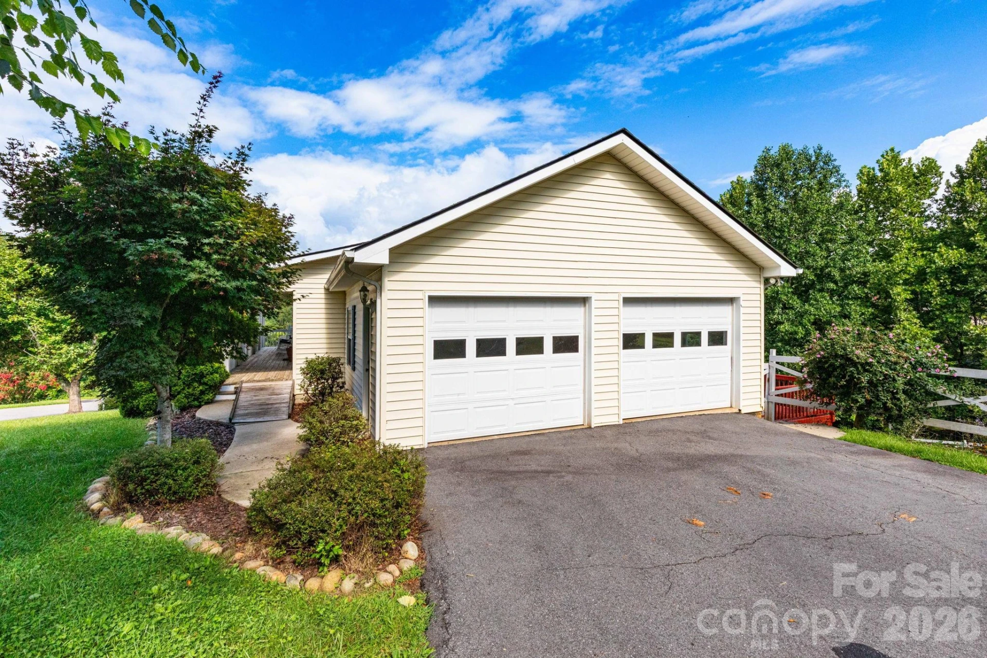 73 Ridge Brook Drive - Photo 4