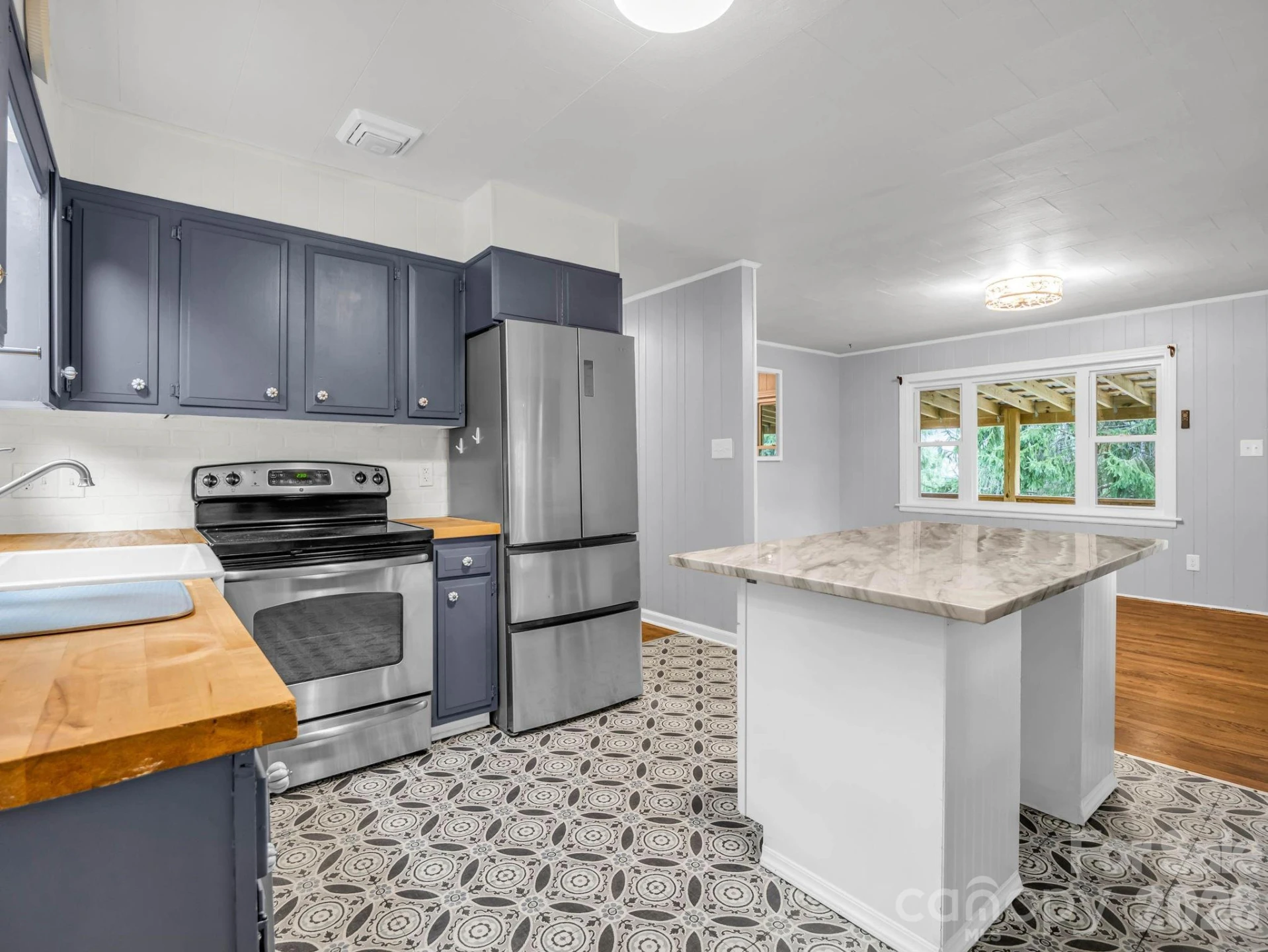407 Hiawassee Avenue - Photo 11