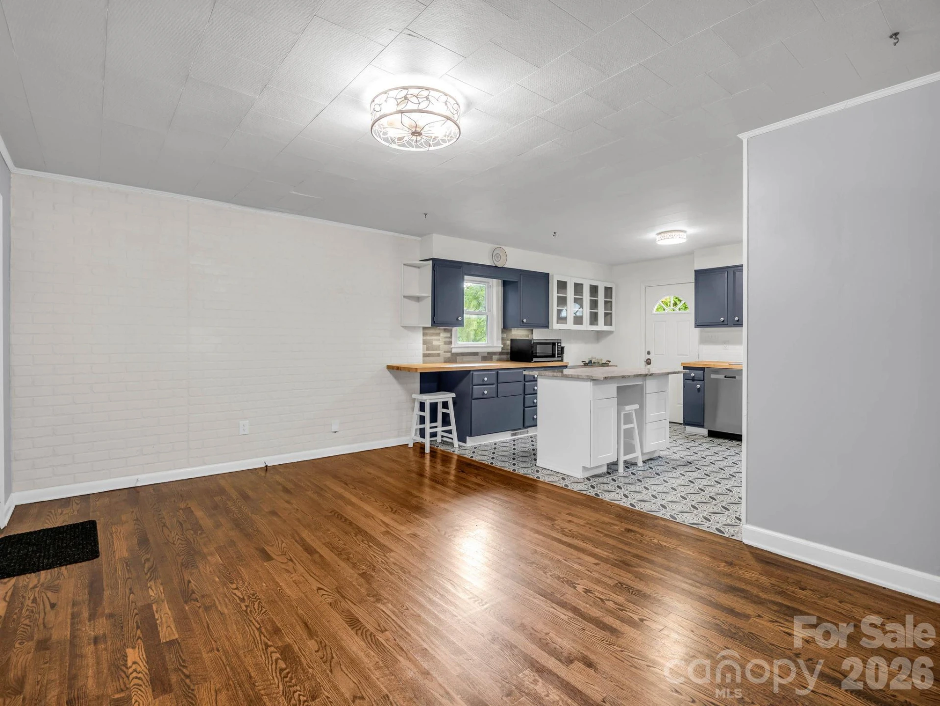 407 Hiawassee Avenue - Photo 7