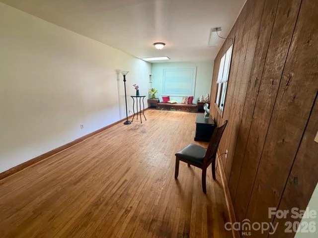 584 Groves Road - Photo 5