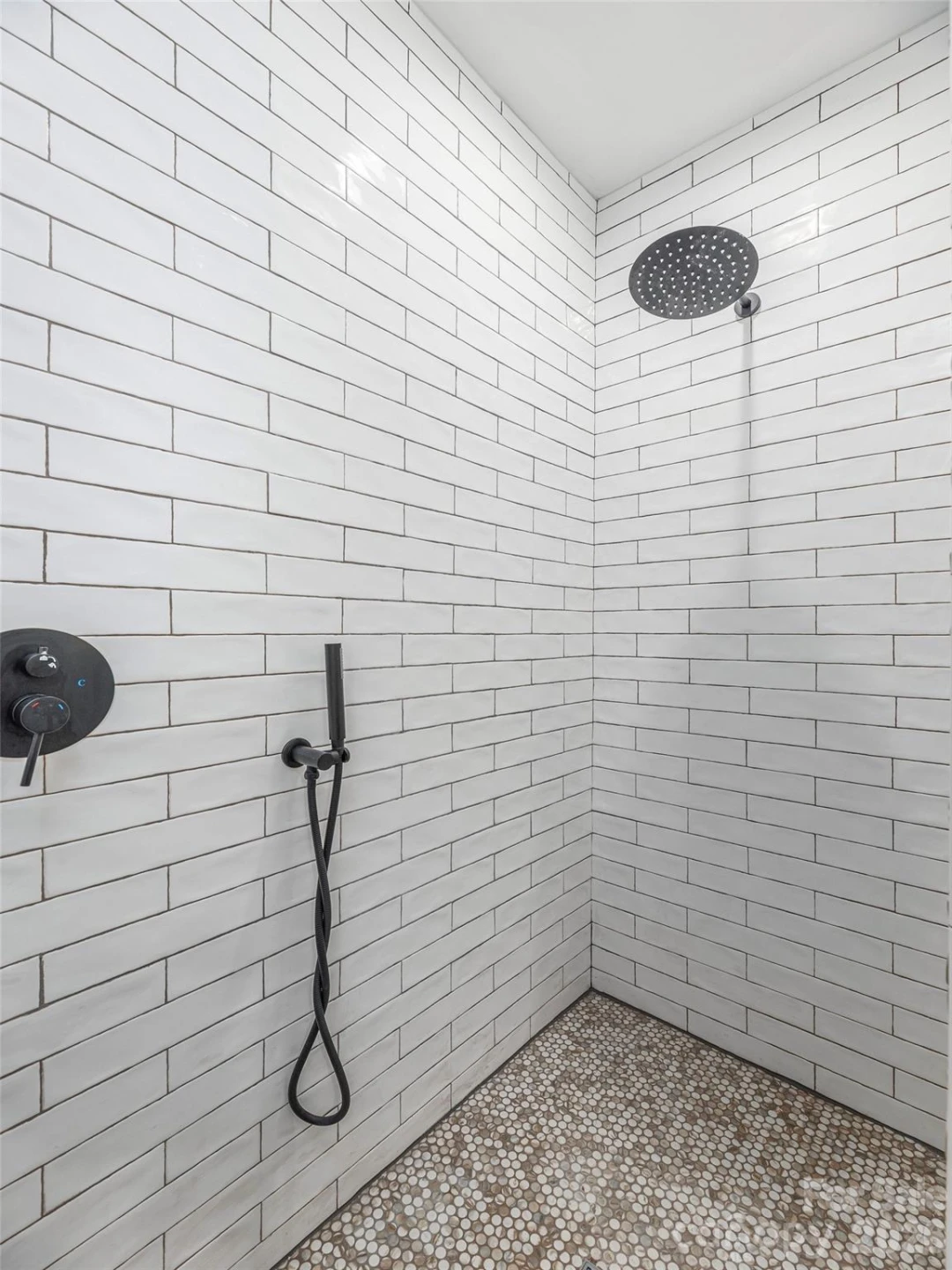 1560 Country Club Drive #A101 - Photo 16
