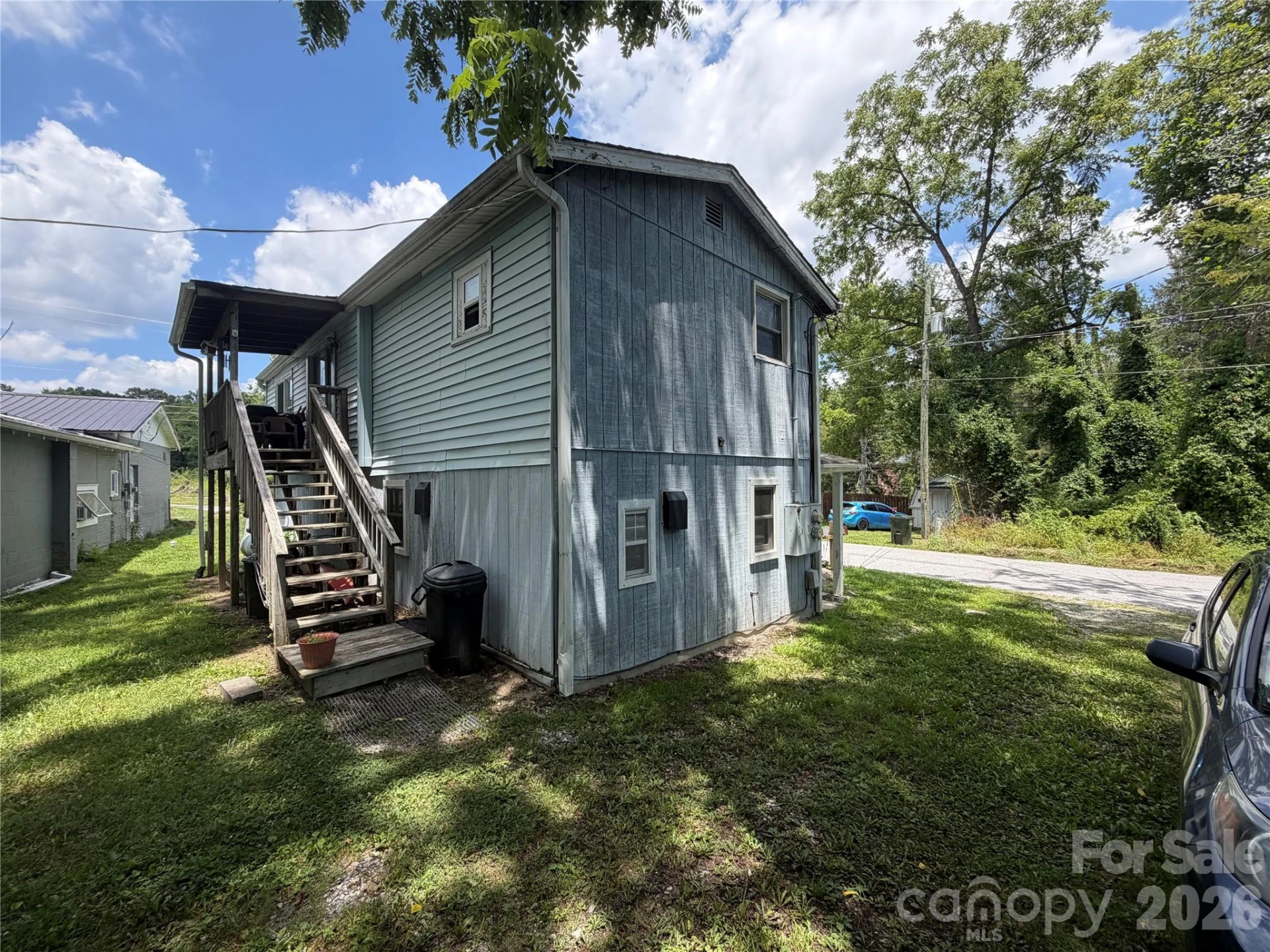 401 N Lakeside Drive - Photo 4