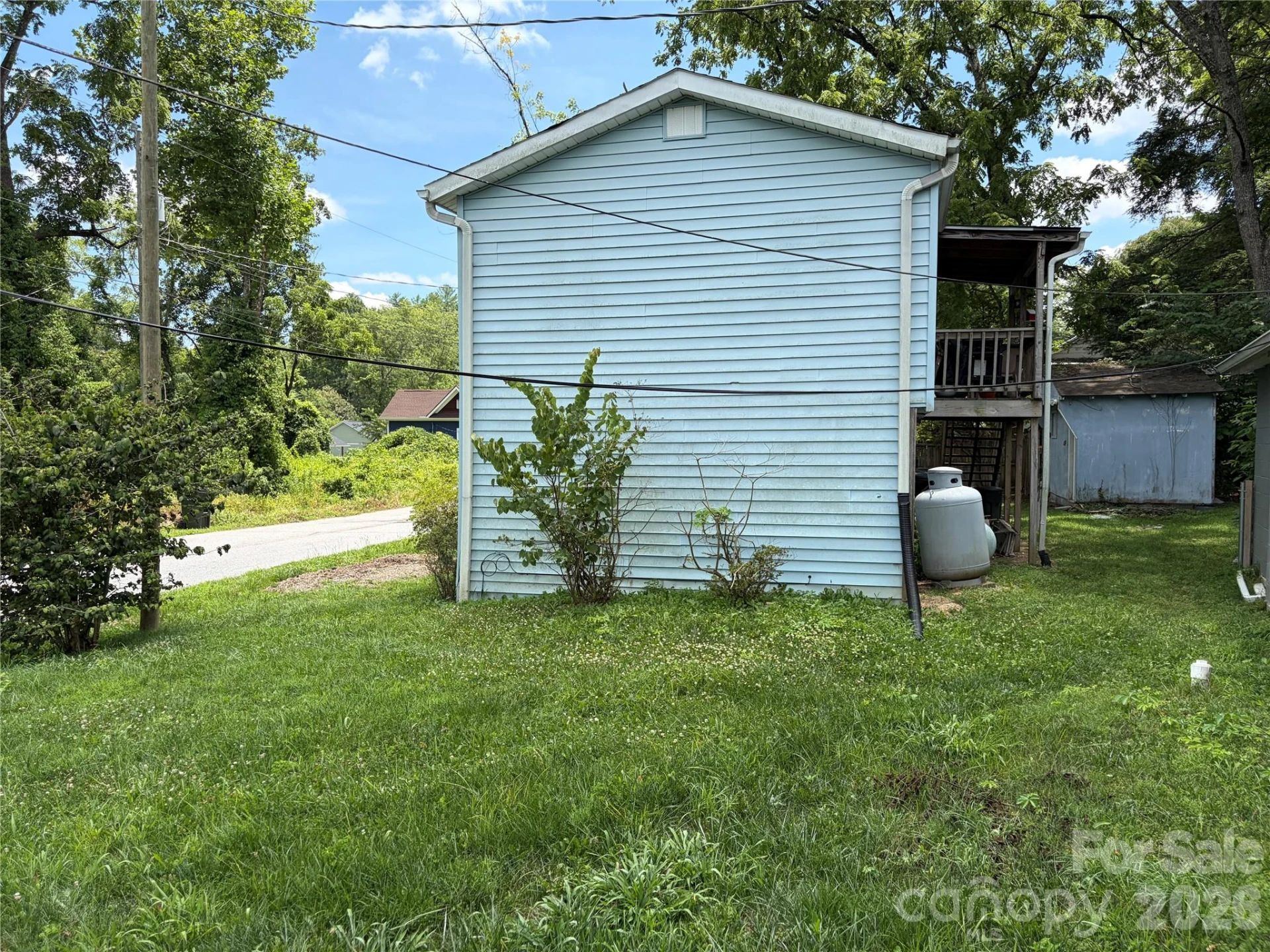 401 N Lakeside Drive - Photo 5