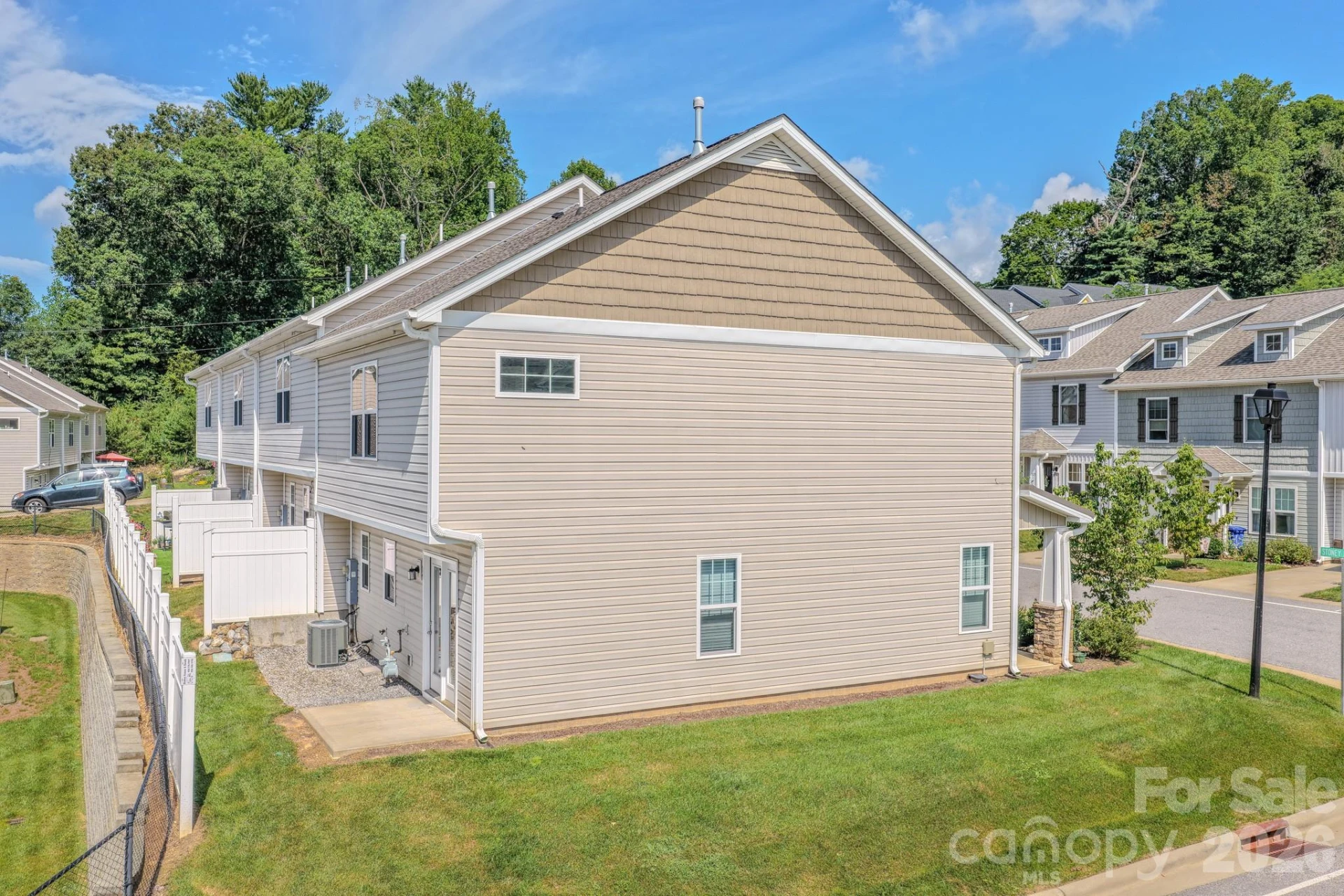 202 Stoney Point Way - Photo 33