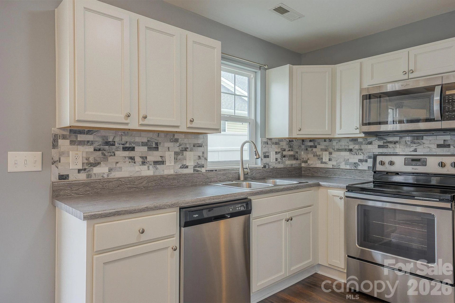 202 Stoney Point Way - Photo 8