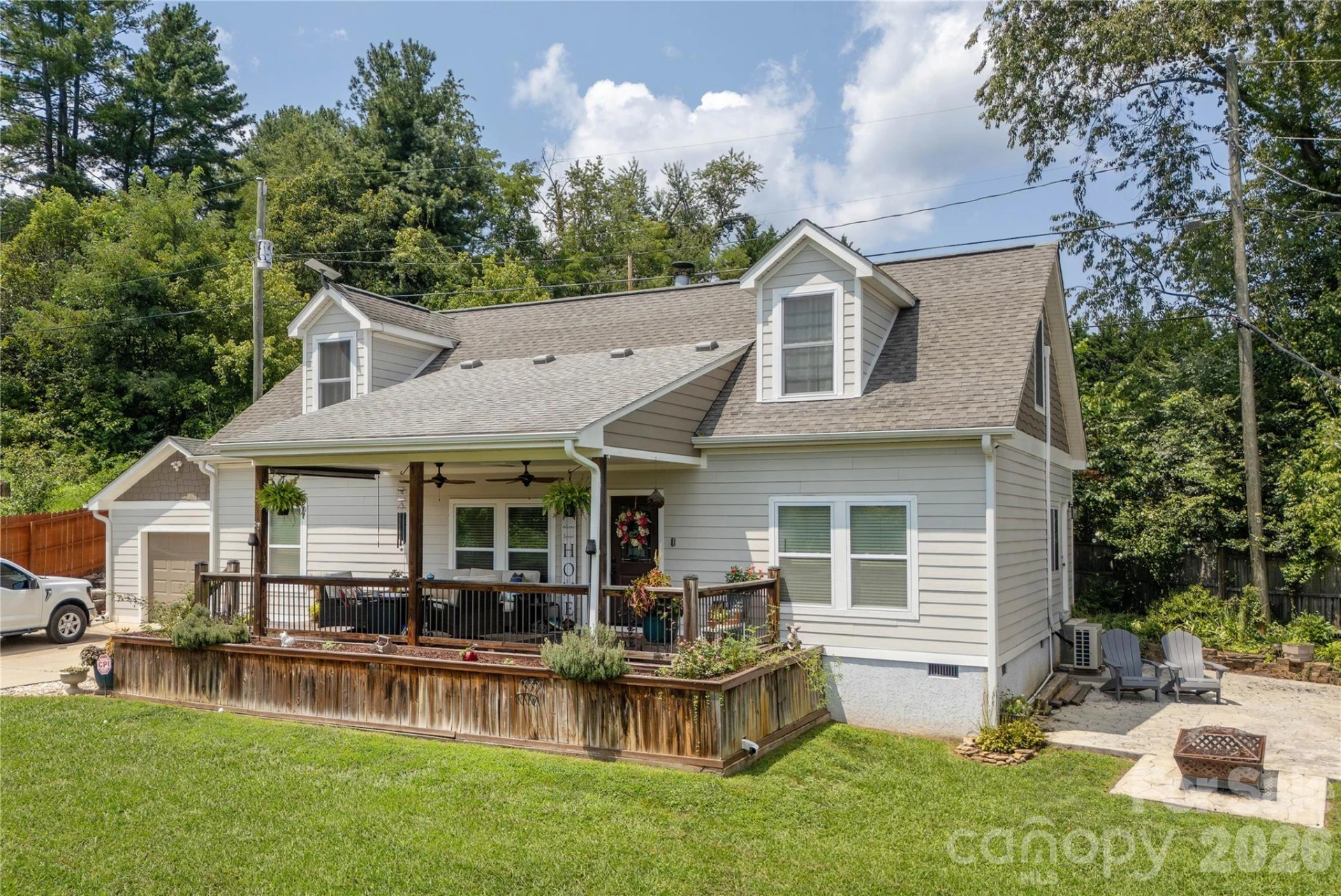 8 Blaines Way - Photo 2