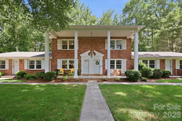 101 Boyd Drive, Flat Rock, NC, 28731