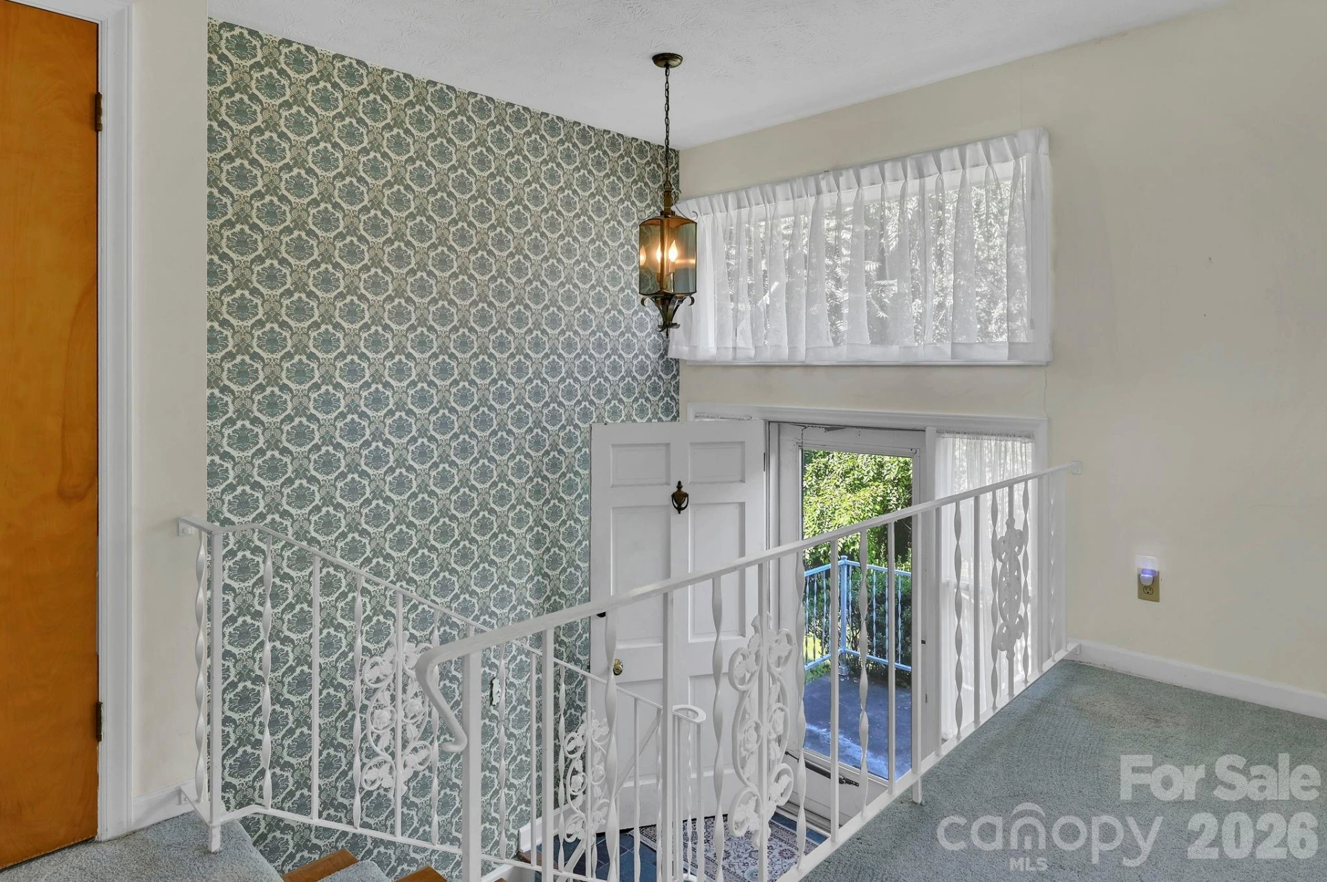 28 Glenview Road - Photo 3