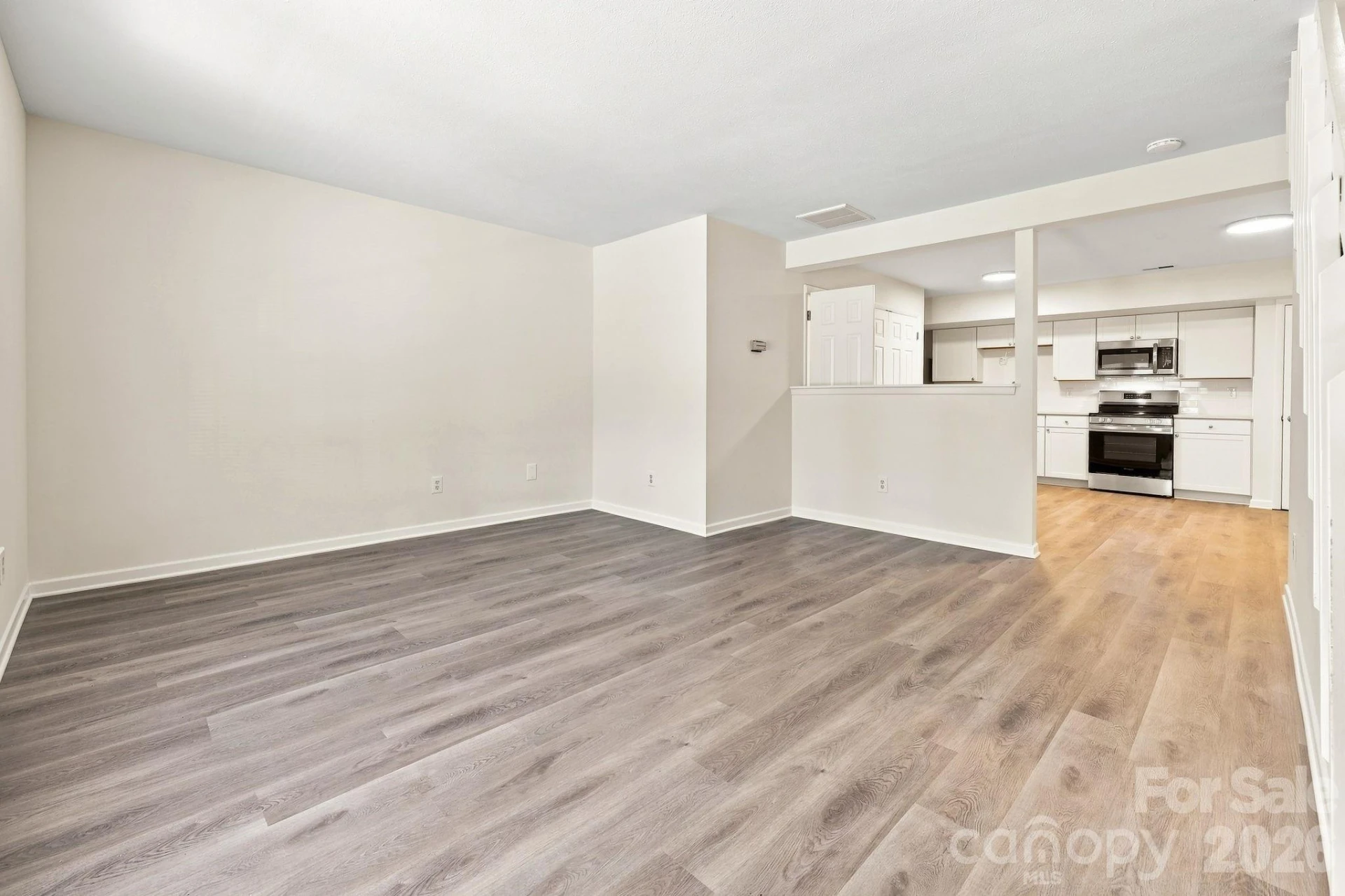 5 Country Gardens Drive - Photo 8