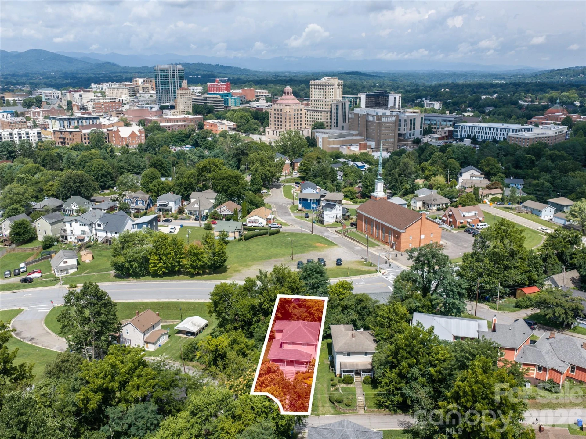 240 S Beaumont Street - Photo 4