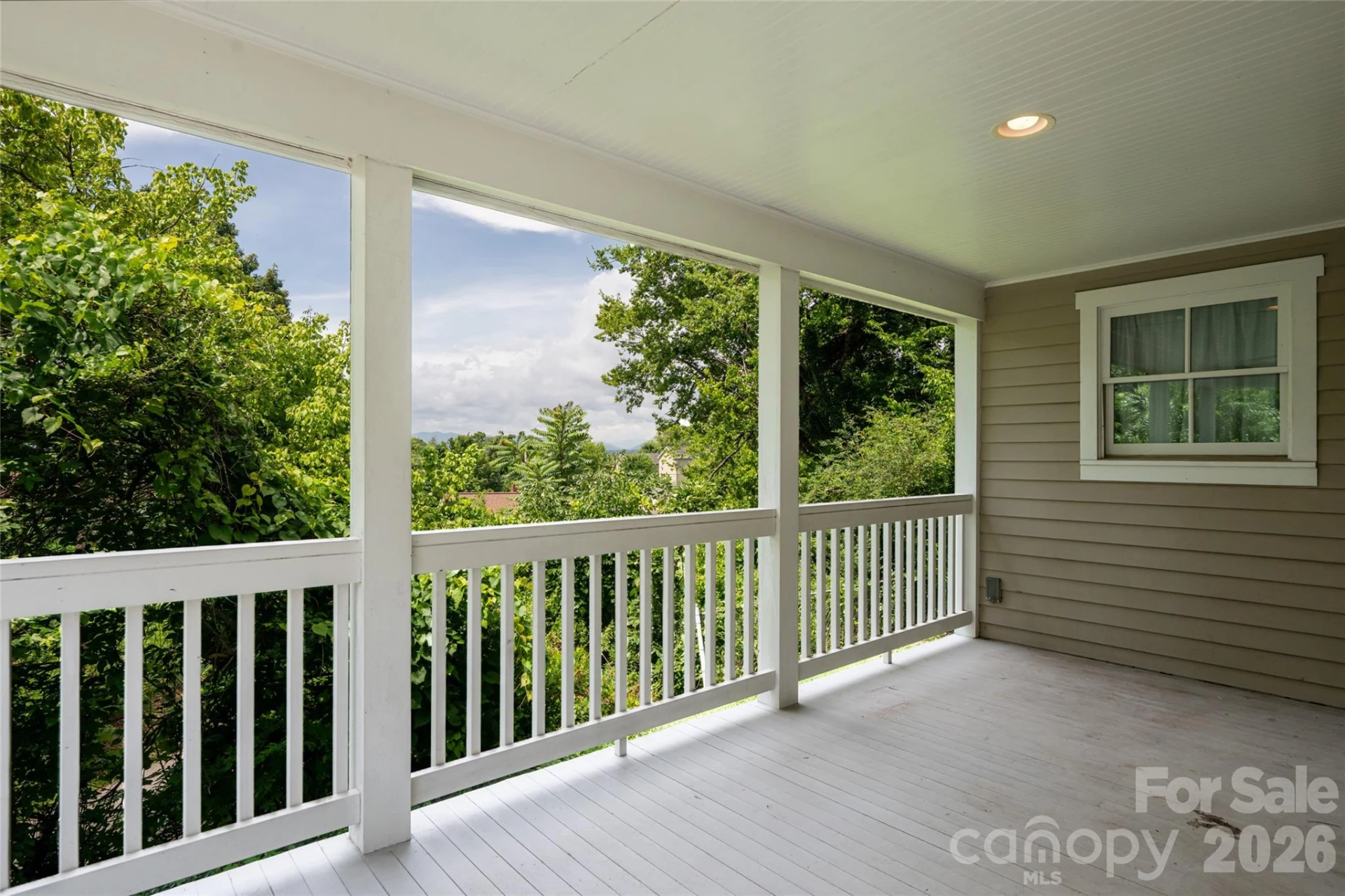 240 S Beaumont Street - Photo 6