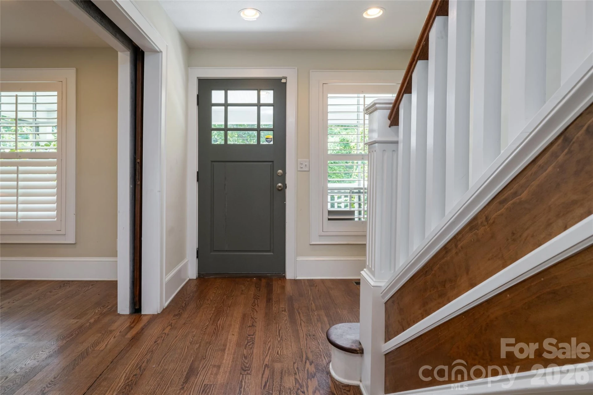 240 S Beaumont Street - Photo 7