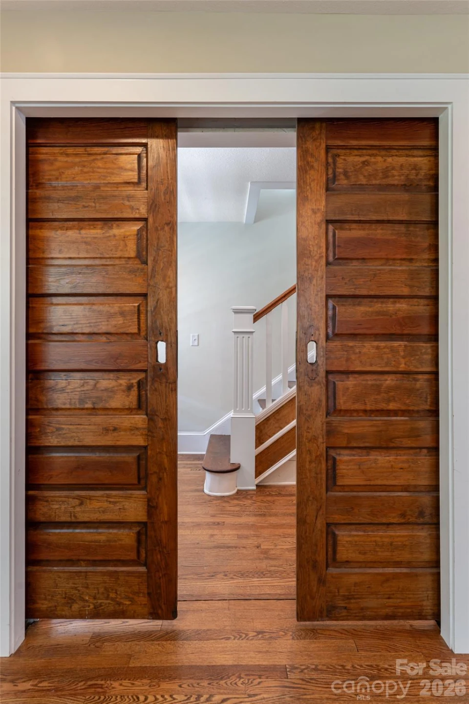 240 S Beaumont Street - Photo 9