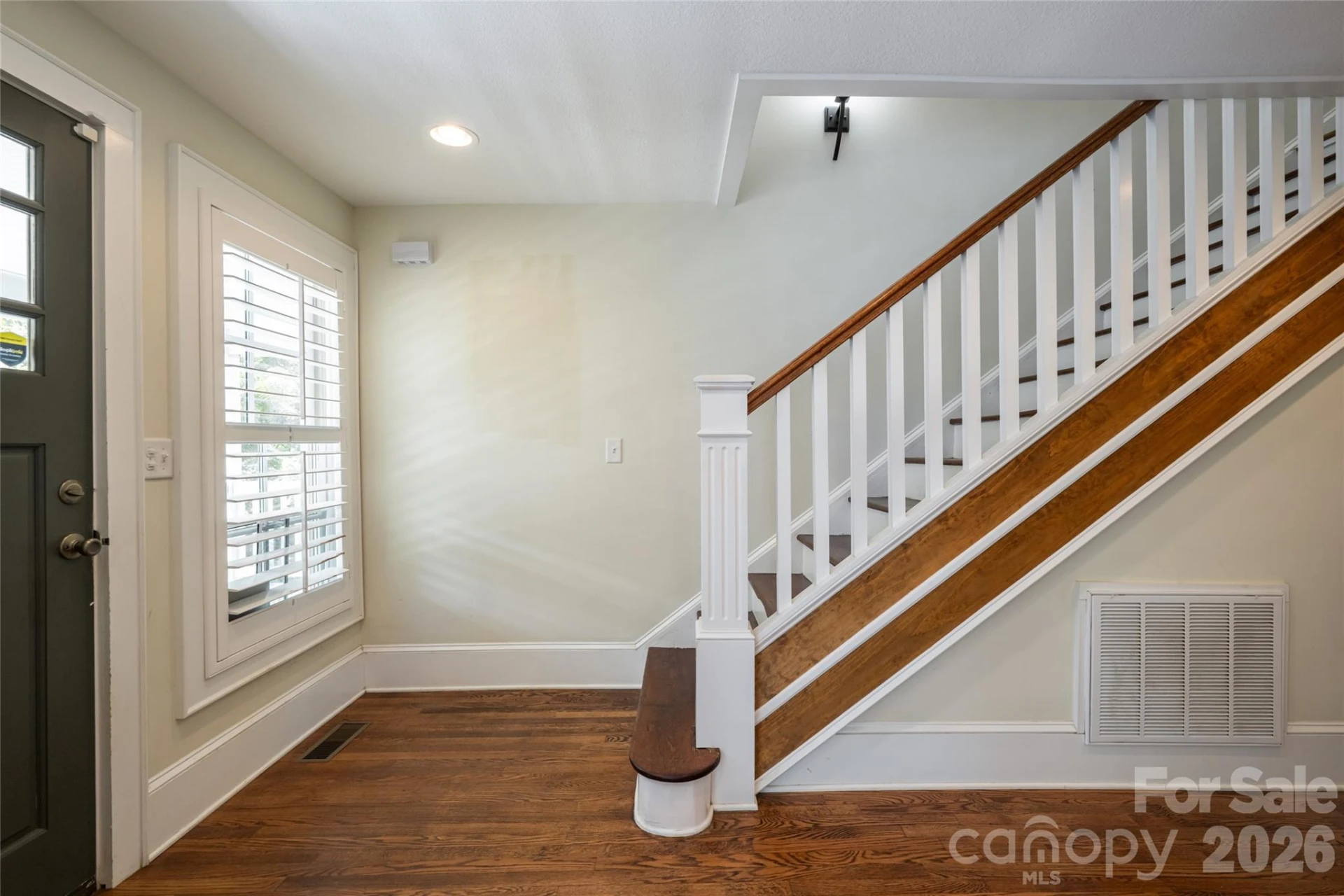 240 S Beaumont Street - Photo 23
