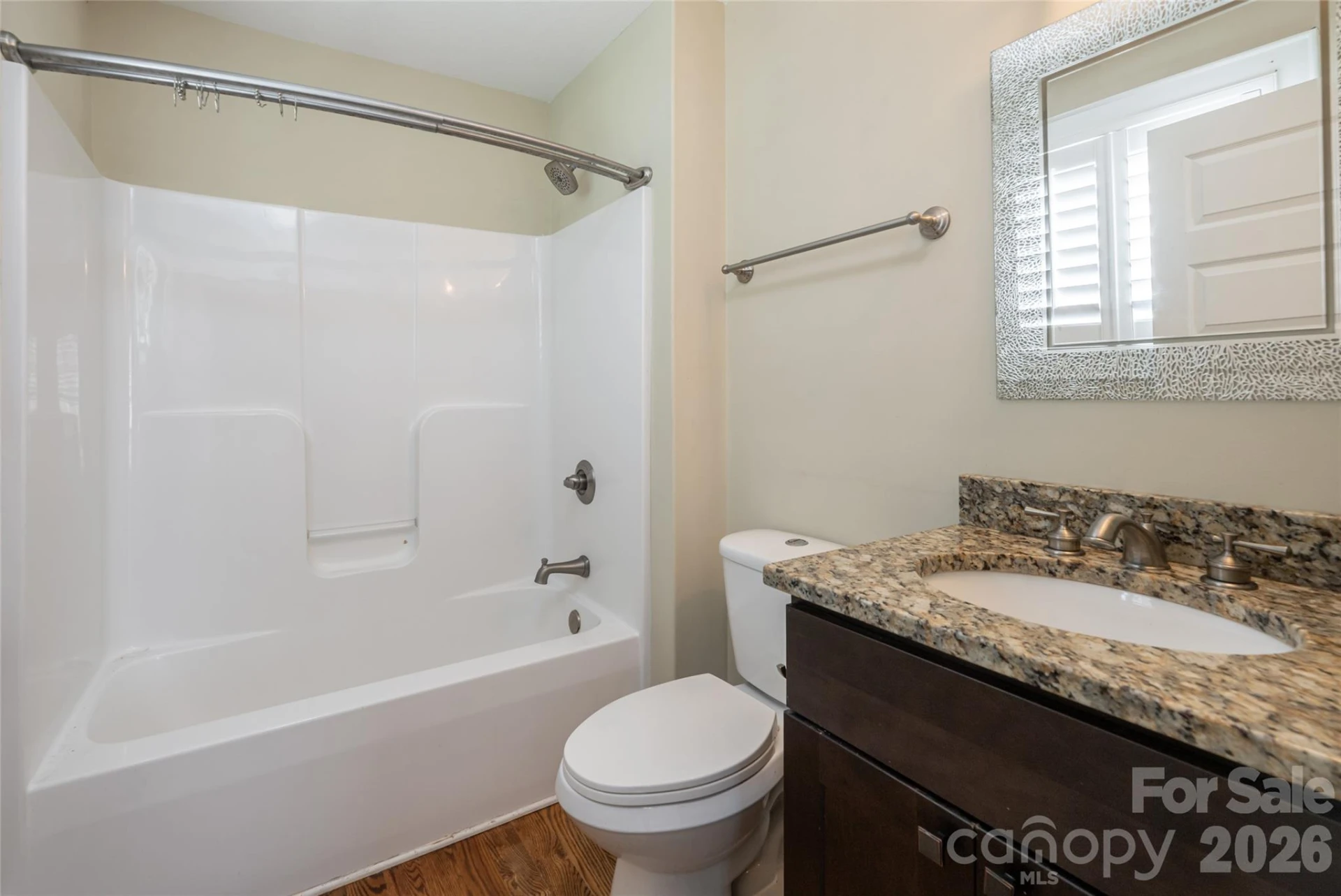 240 S Beaumont Street - Photo 29