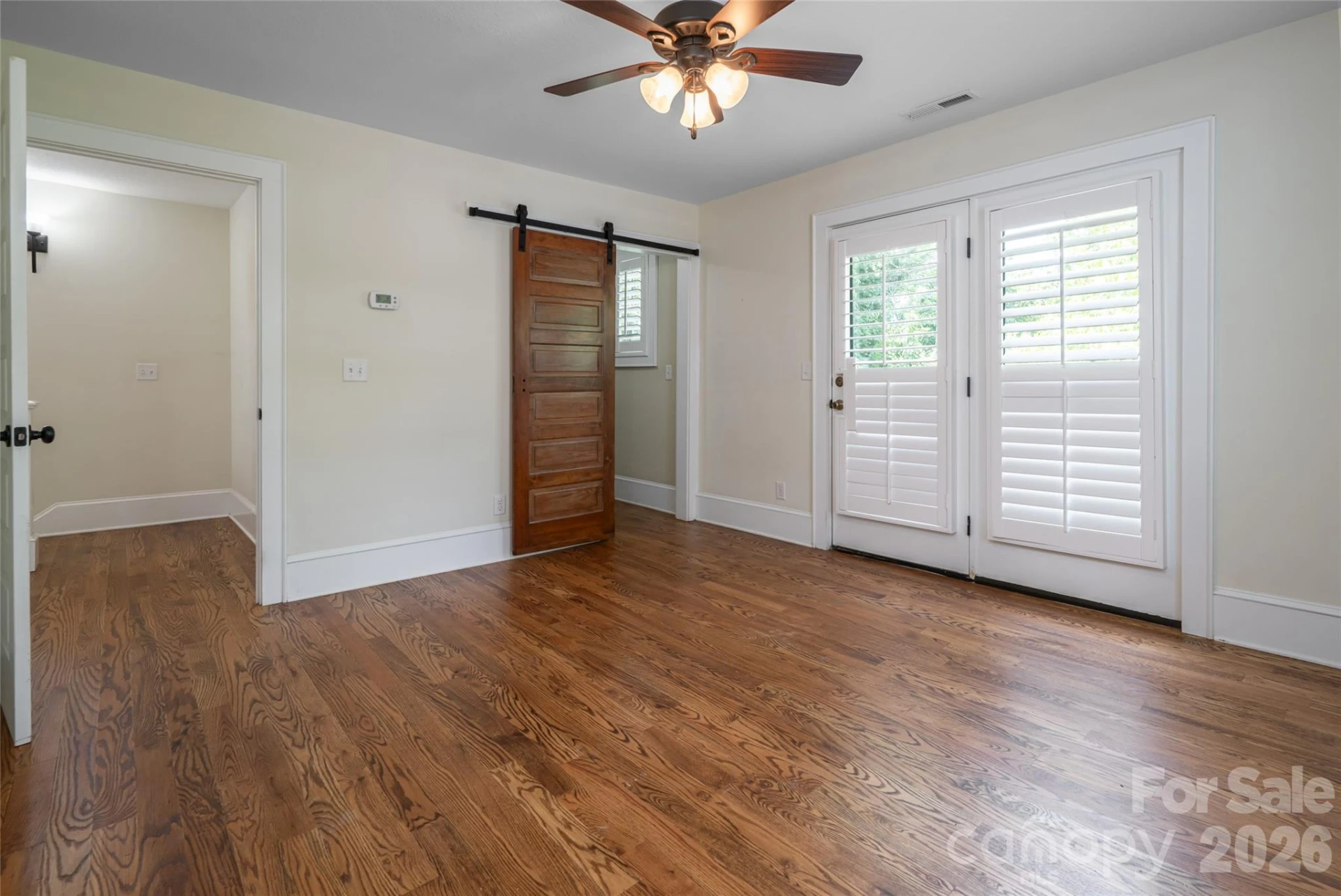 240 S Beaumont Street - Photo 31