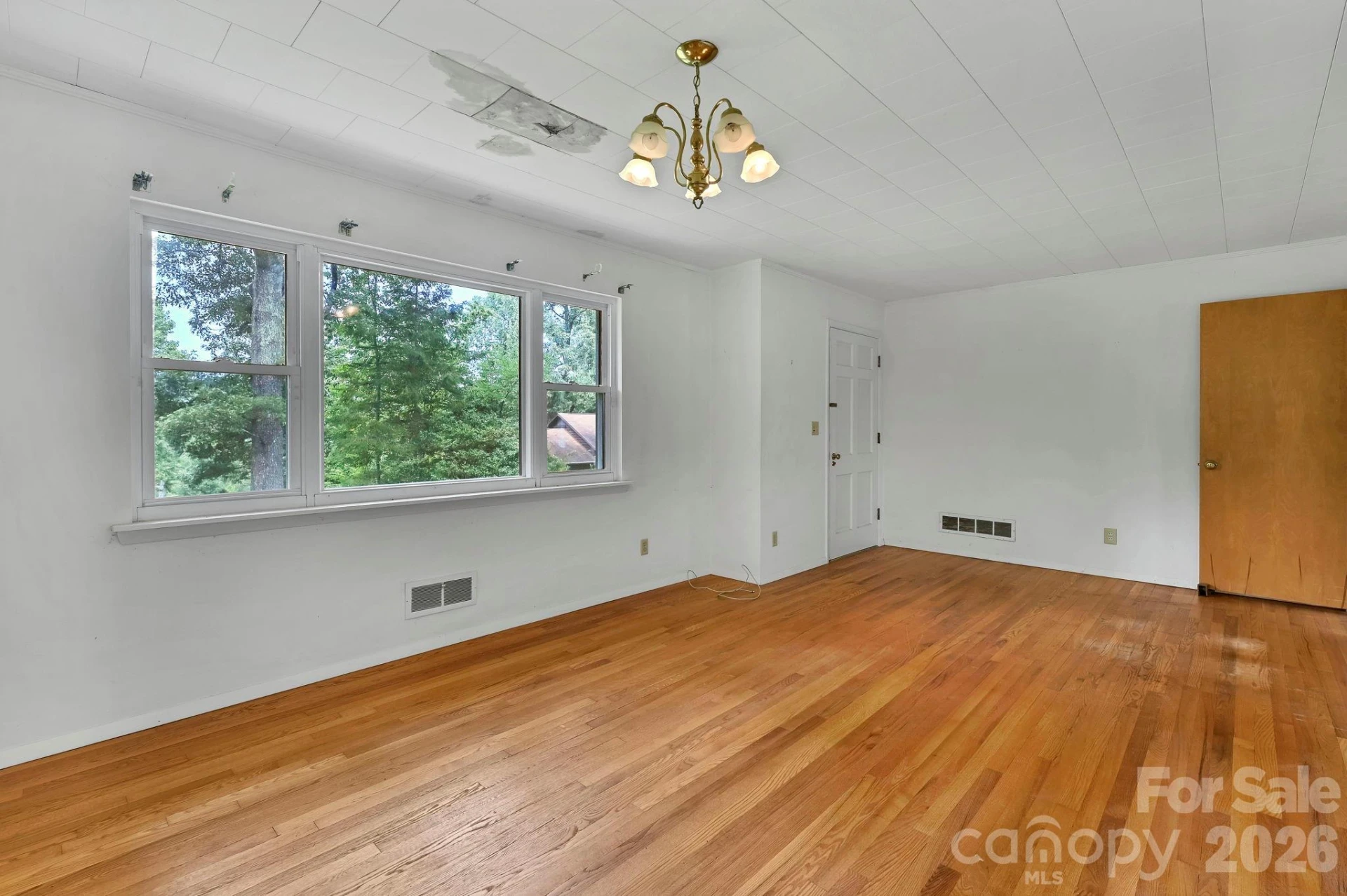 720 Mergans Lane - Photo 10