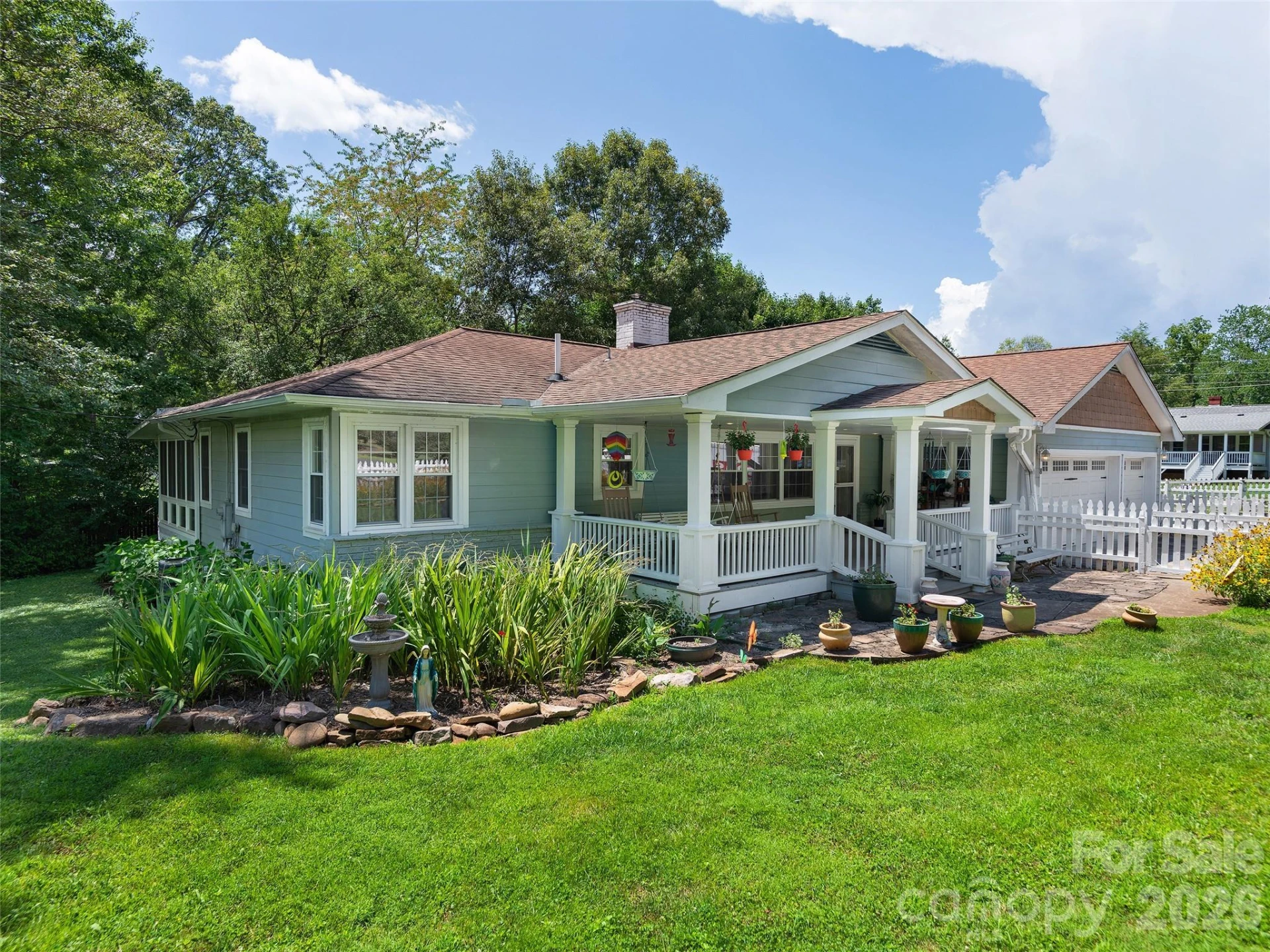 8 Mulberry Court