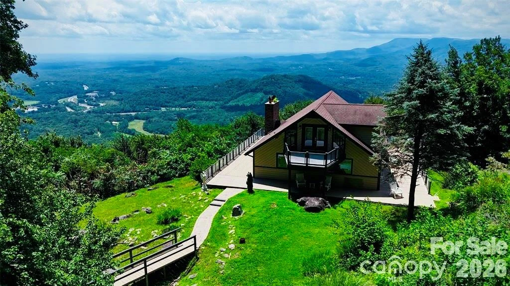 370 Mountain Side Drive