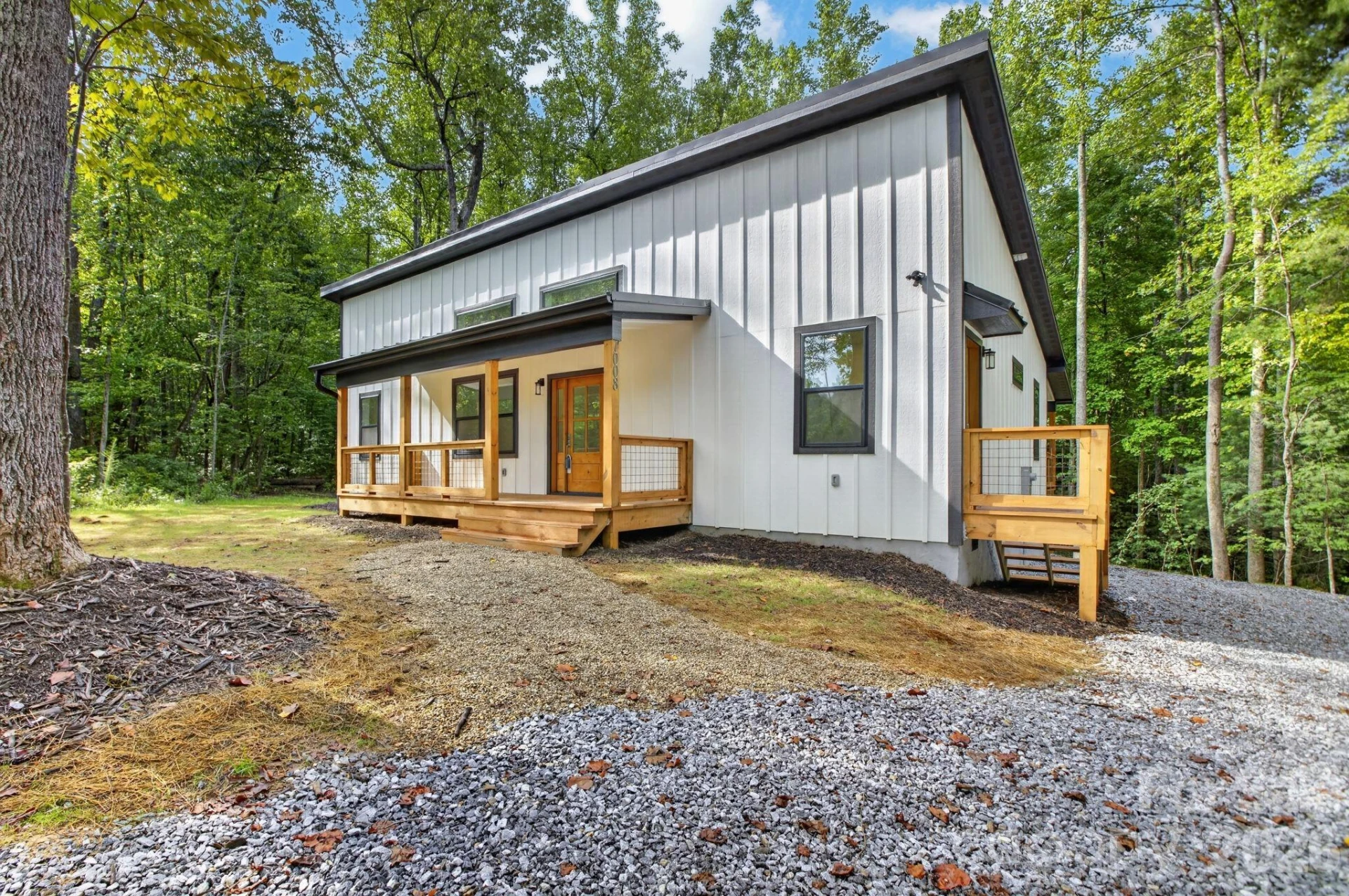 1008 Bell Mountain Road - Photo 2