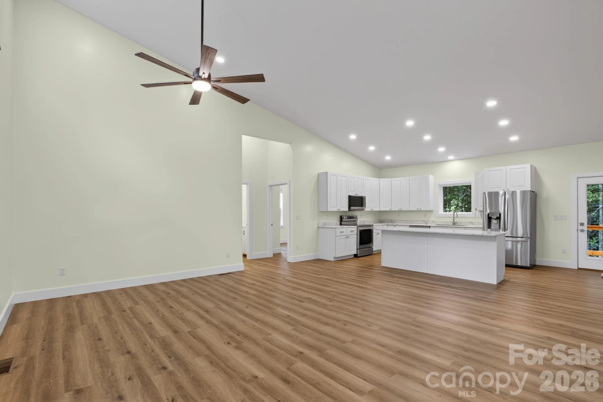 1008 Bell Mountain Road - Photo 5