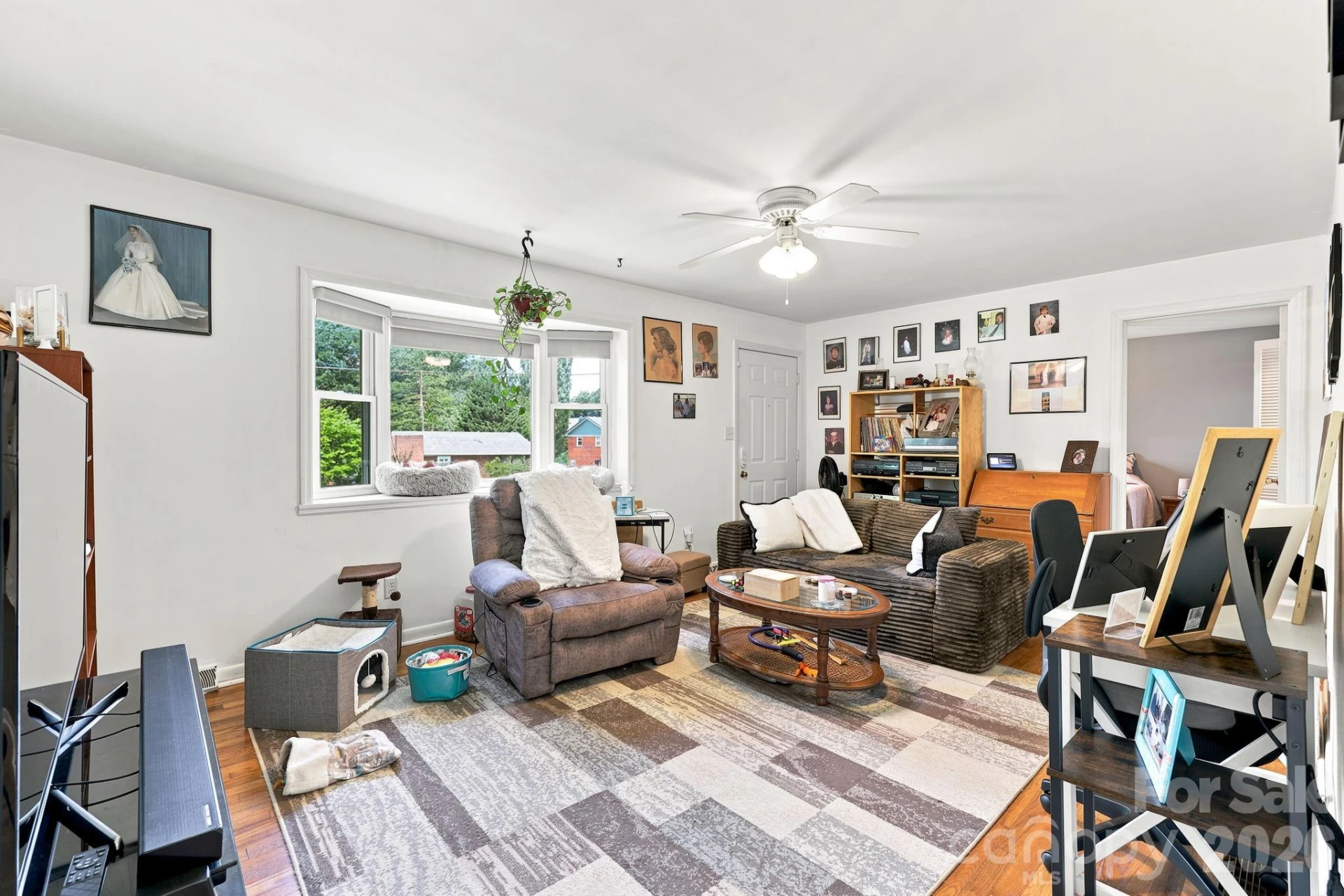 376 School Road E - Photo 13