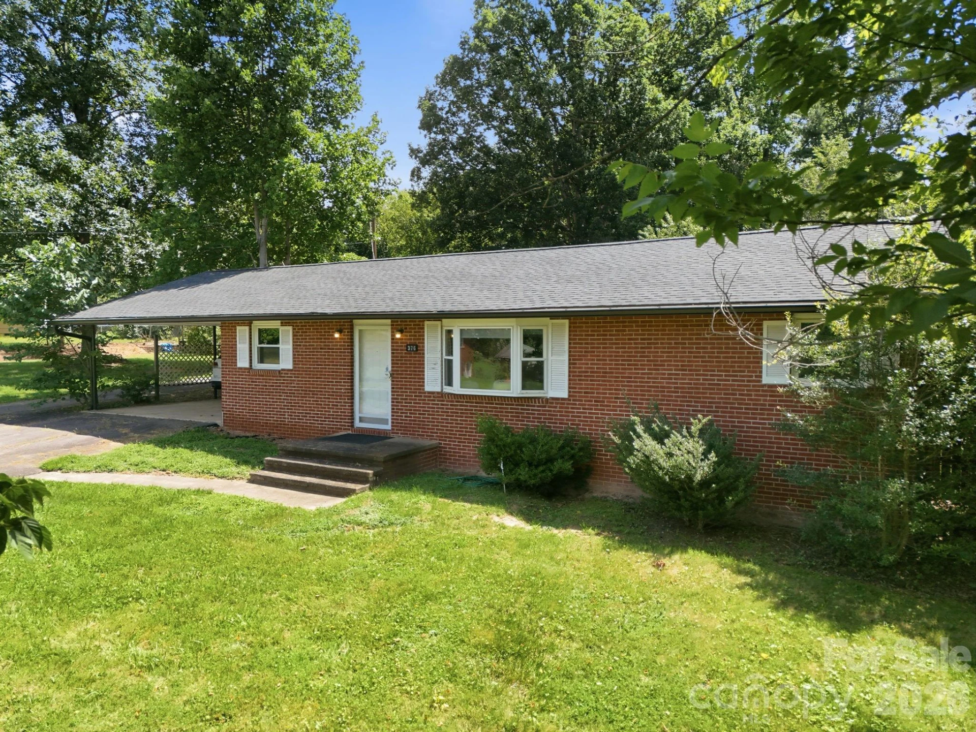 376 School Road E - Photo 3