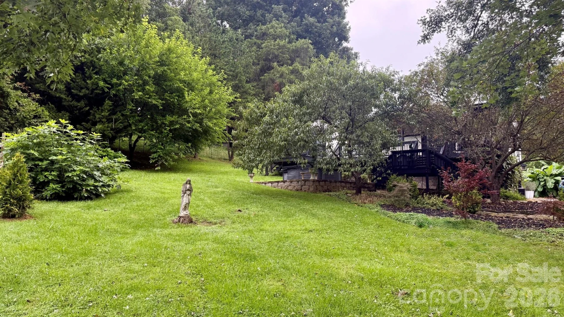 5 Northlake Drive - Photo 41