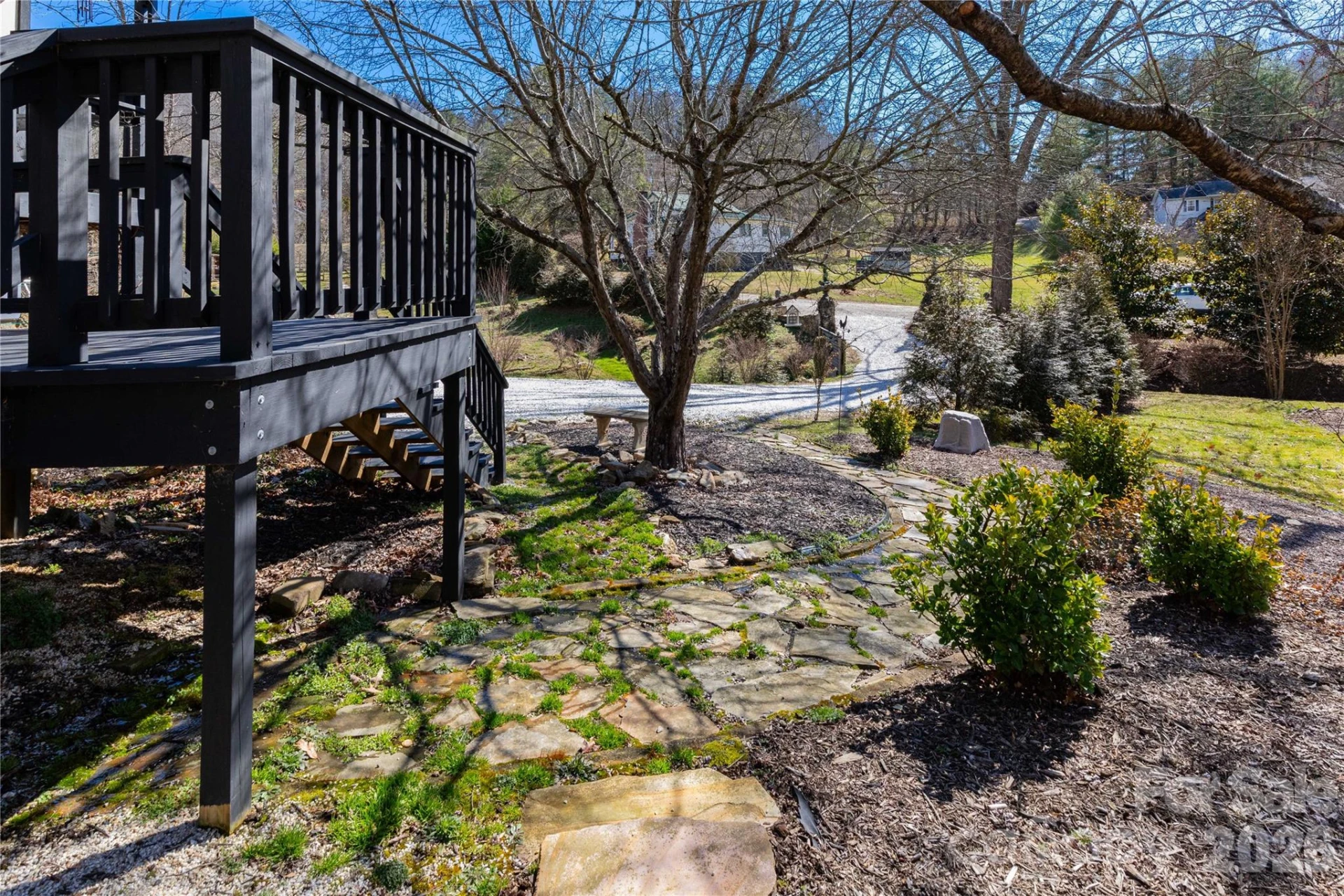 5 Northlake Drive - Photo 10
