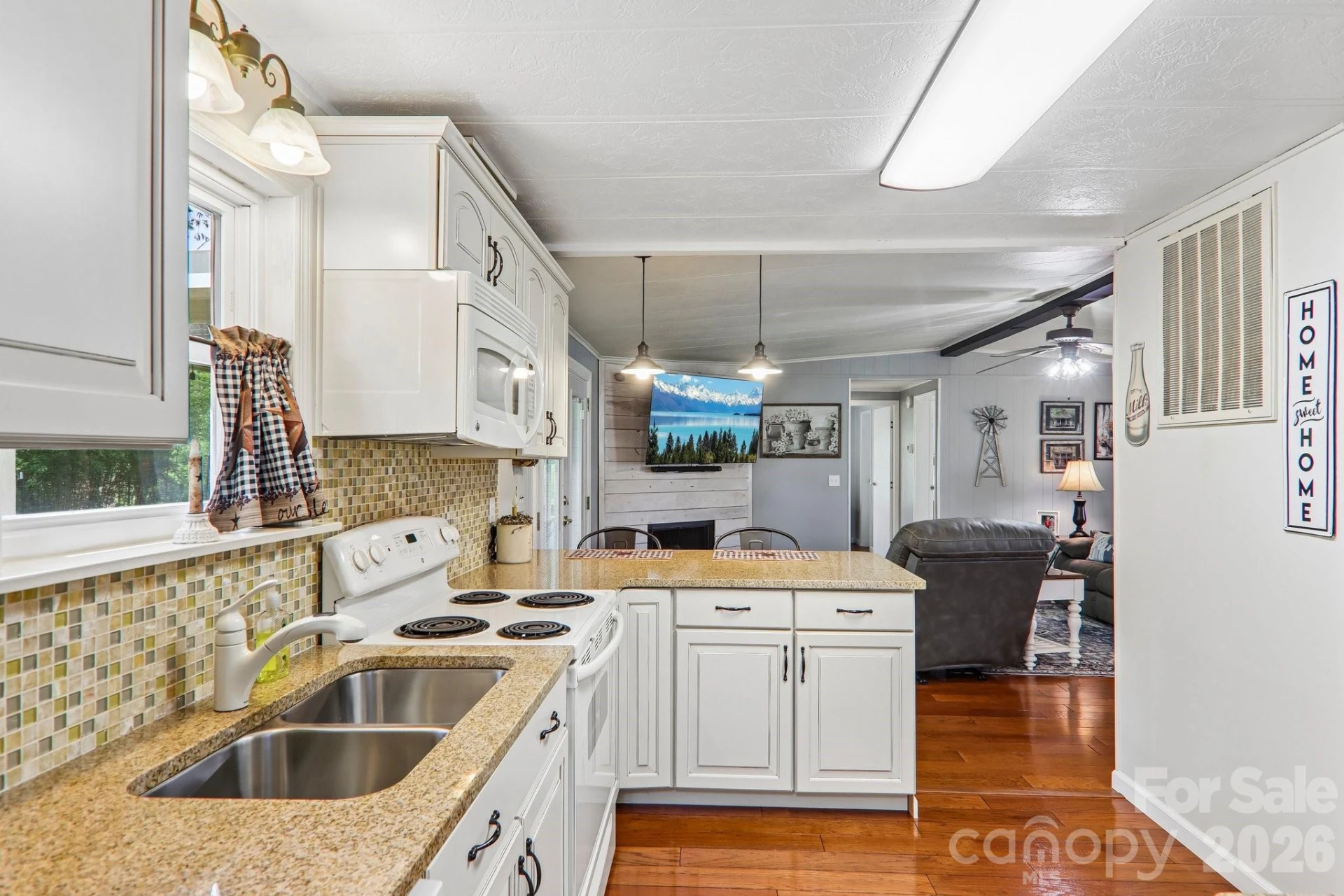 305 Meadowbrook Court - Photo 21
