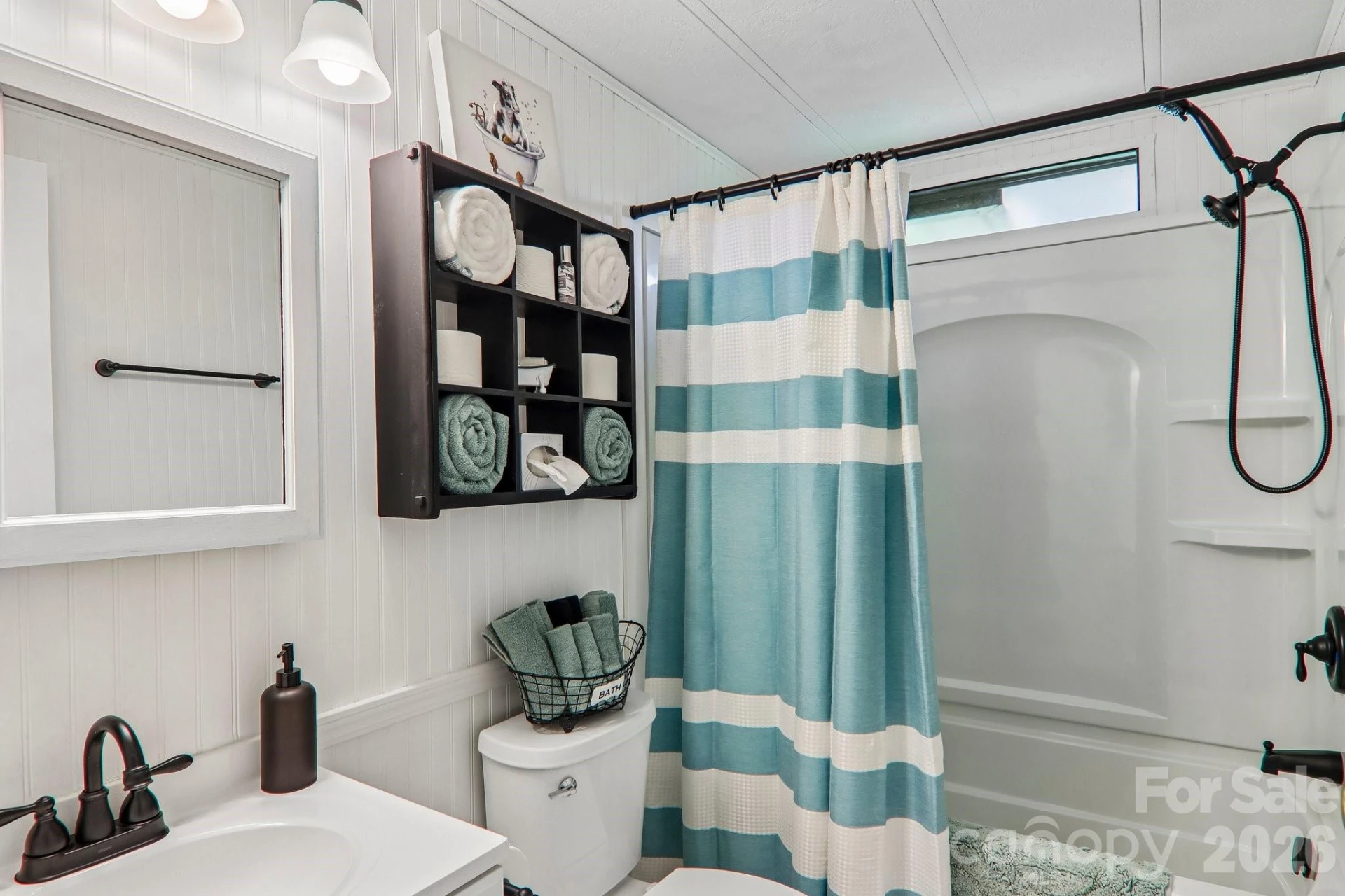 305 Meadowbrook Court - Photo 35