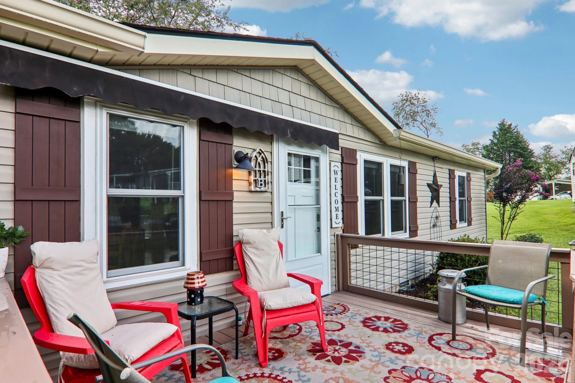 305 Meadowbrook Court - Photo 6