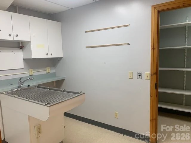1001 & 1003 GREENVILLE Highway - Photo 8