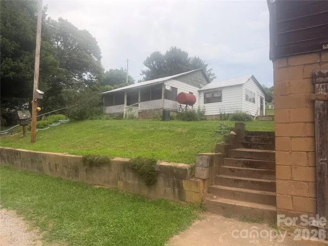 1920 Thickety Road, Clyde, NC, 28721