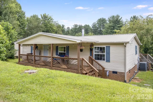 105 Short Meadow Drive, Candler, NC, 28715