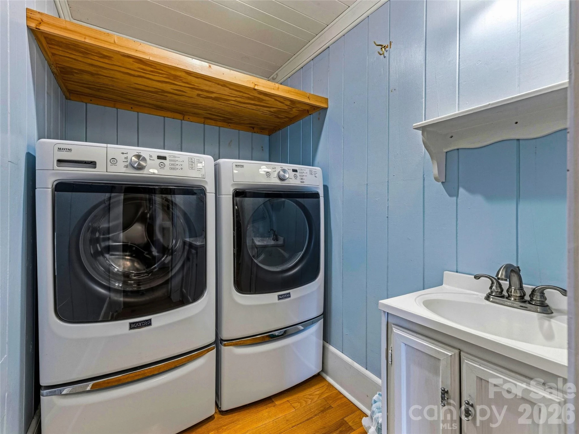 152 E Marshall Street - Photo 12