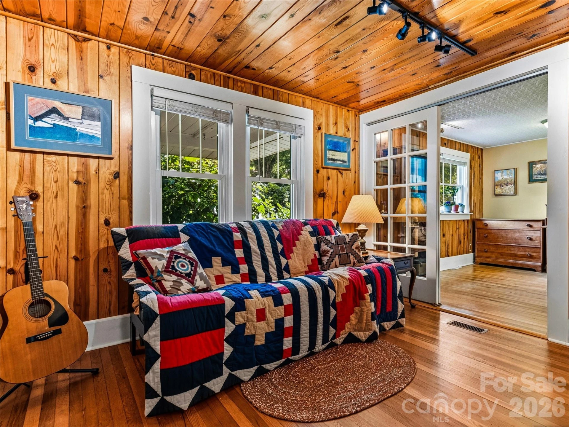 152 E Marshall Street - Photo 14