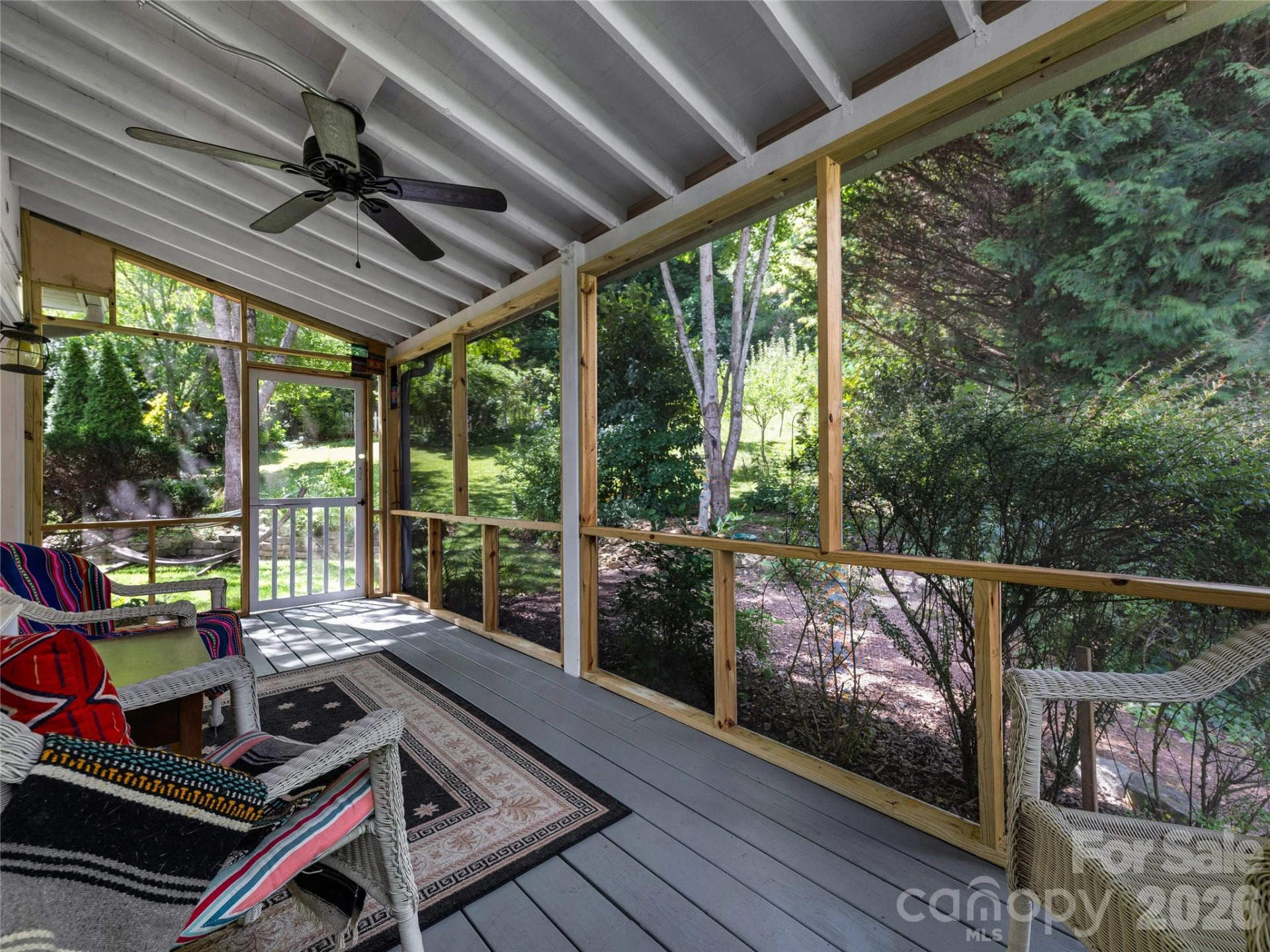 152 E Marshall Street - Photo 25