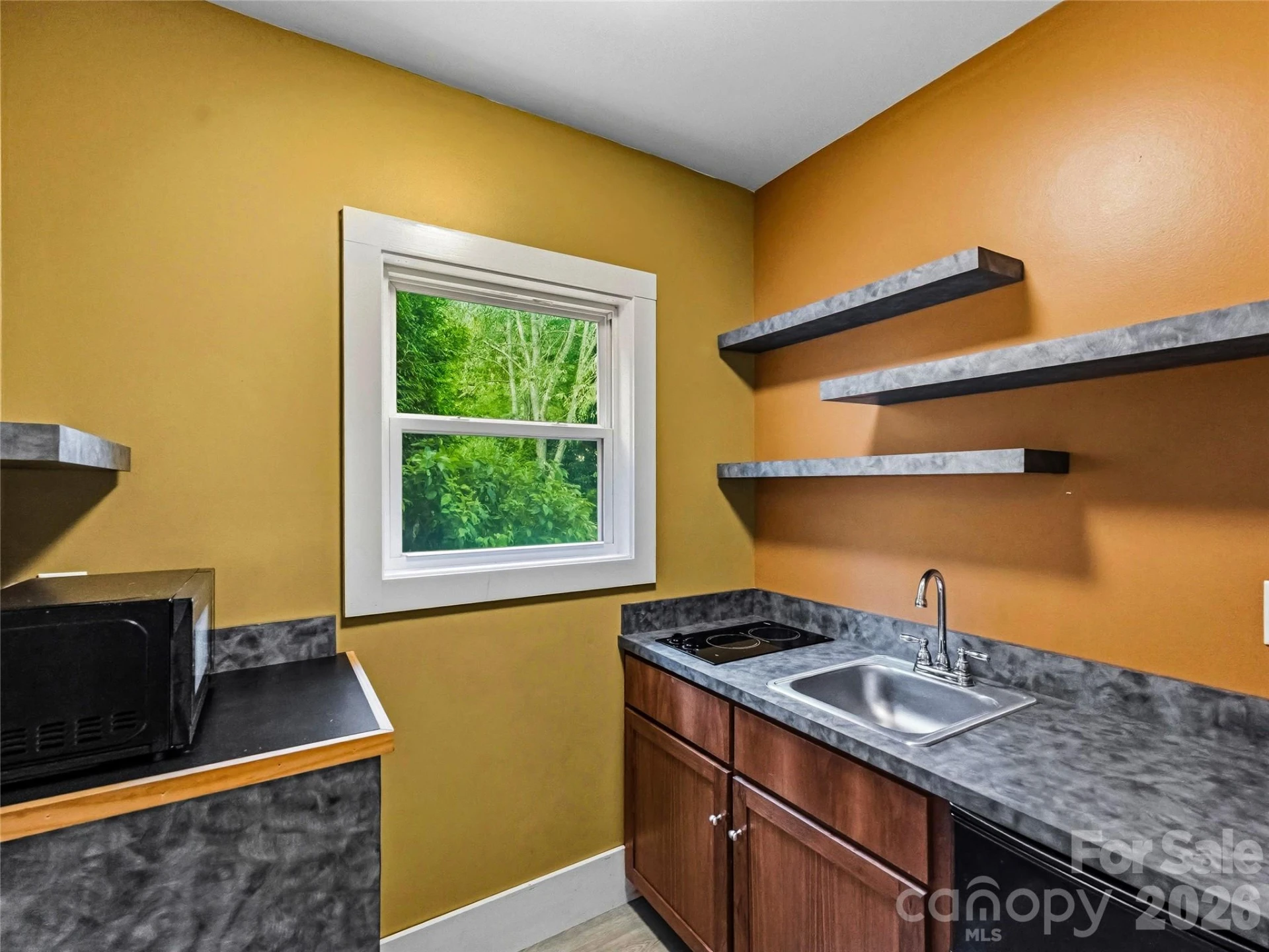 152 E Marshall Street - Photo 36