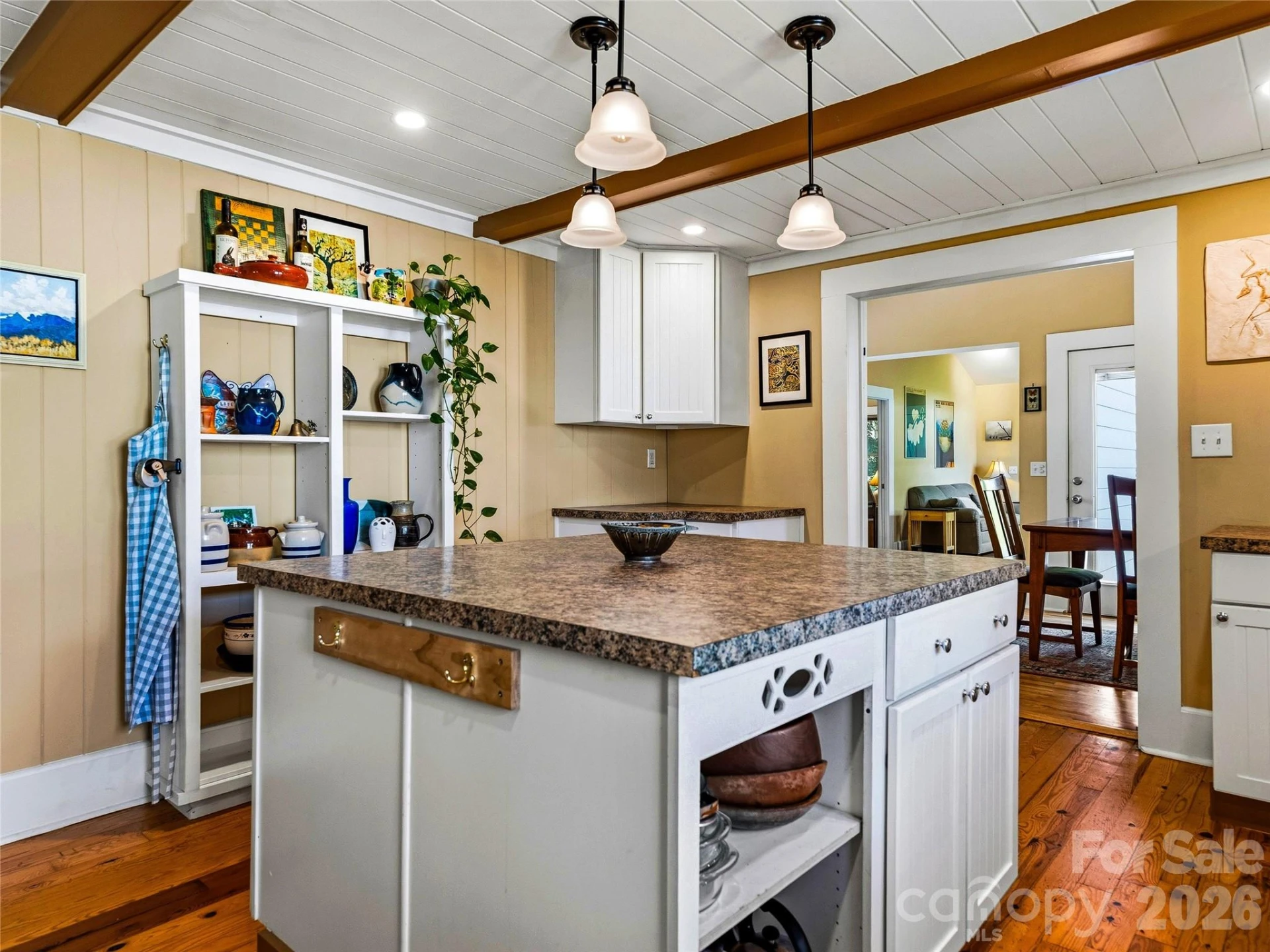 152 E Marshall Street - Photo 8