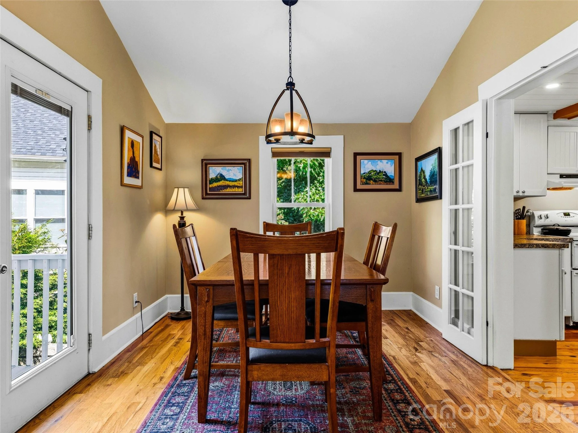 152 E Marshall Street - Photo 10