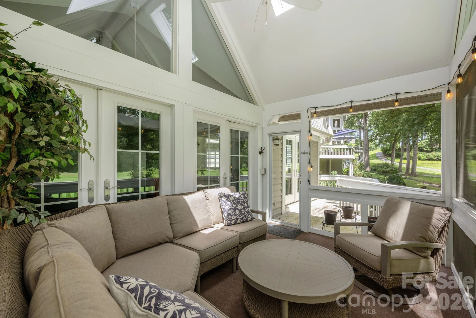 128 Overlook Drive - Photo 8