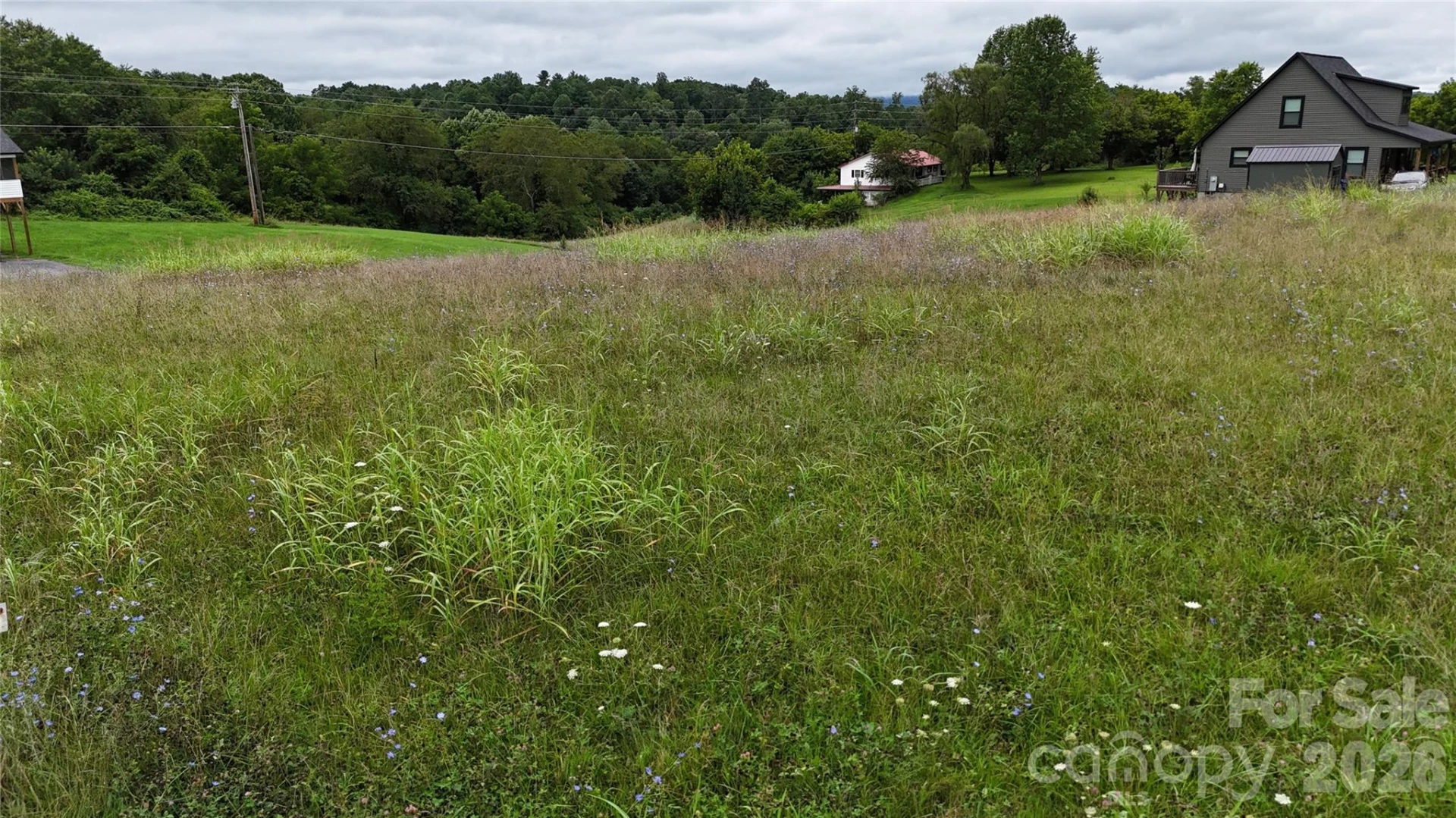 1013 Alexander Road - Photo 2