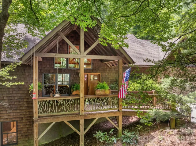 129 Nodatsi Court, Brevard, NC, 28712