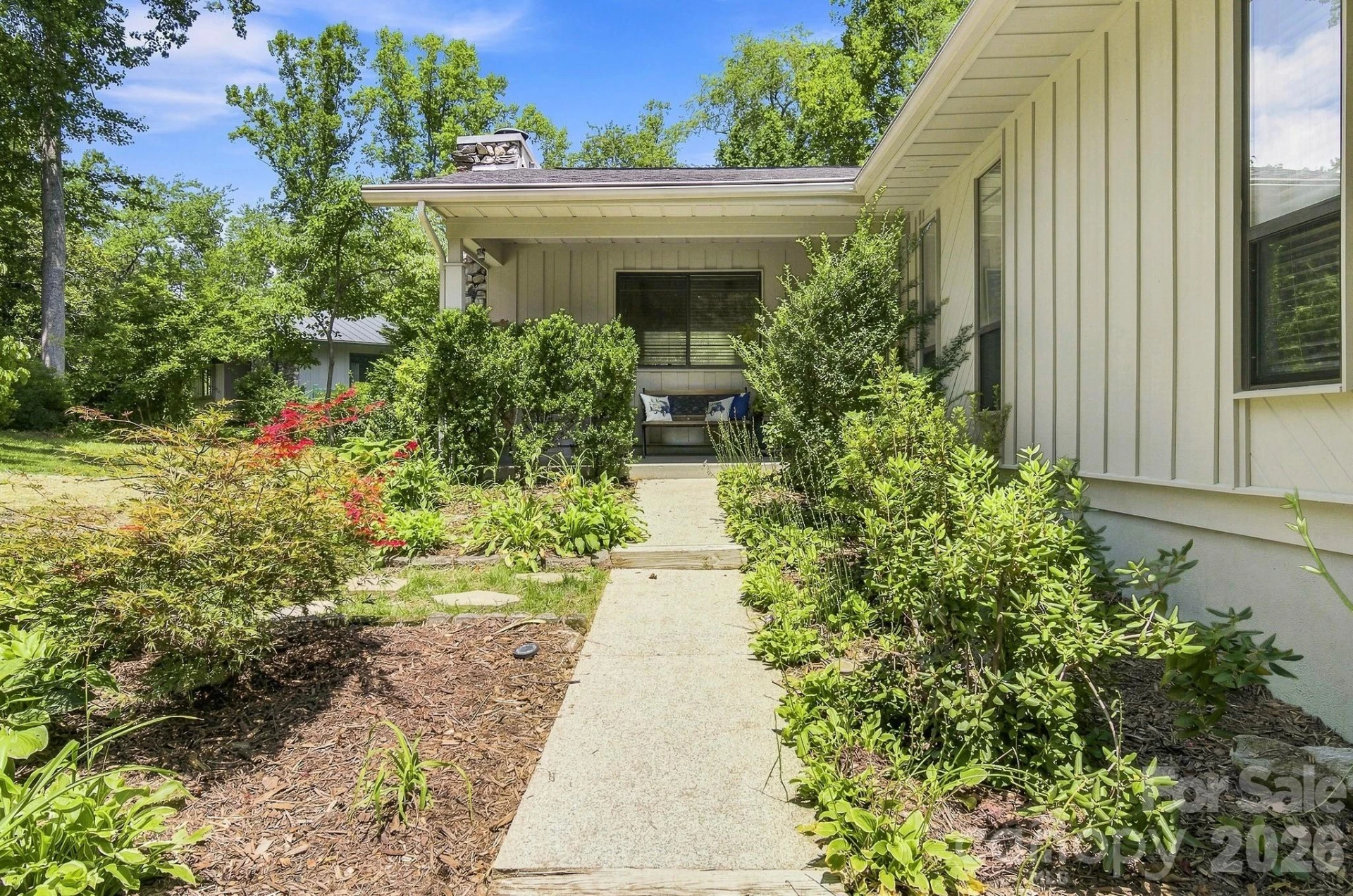 3020 Chestnut Tree Road - Photo 2