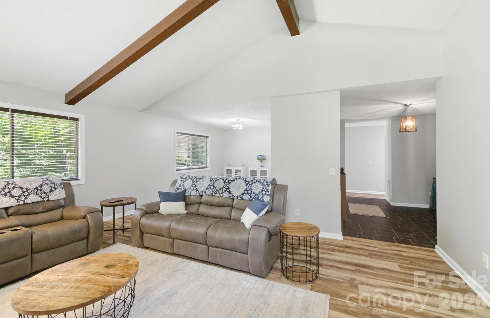 3020 Chestnut Tree Road - Photo 7