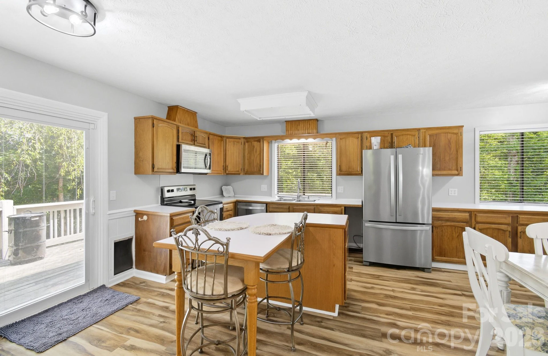 3020 Chestnut Tree Road - Photo 10