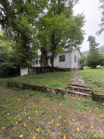 912 Halstead Boulevard, Hendersonville, NC, 28791
