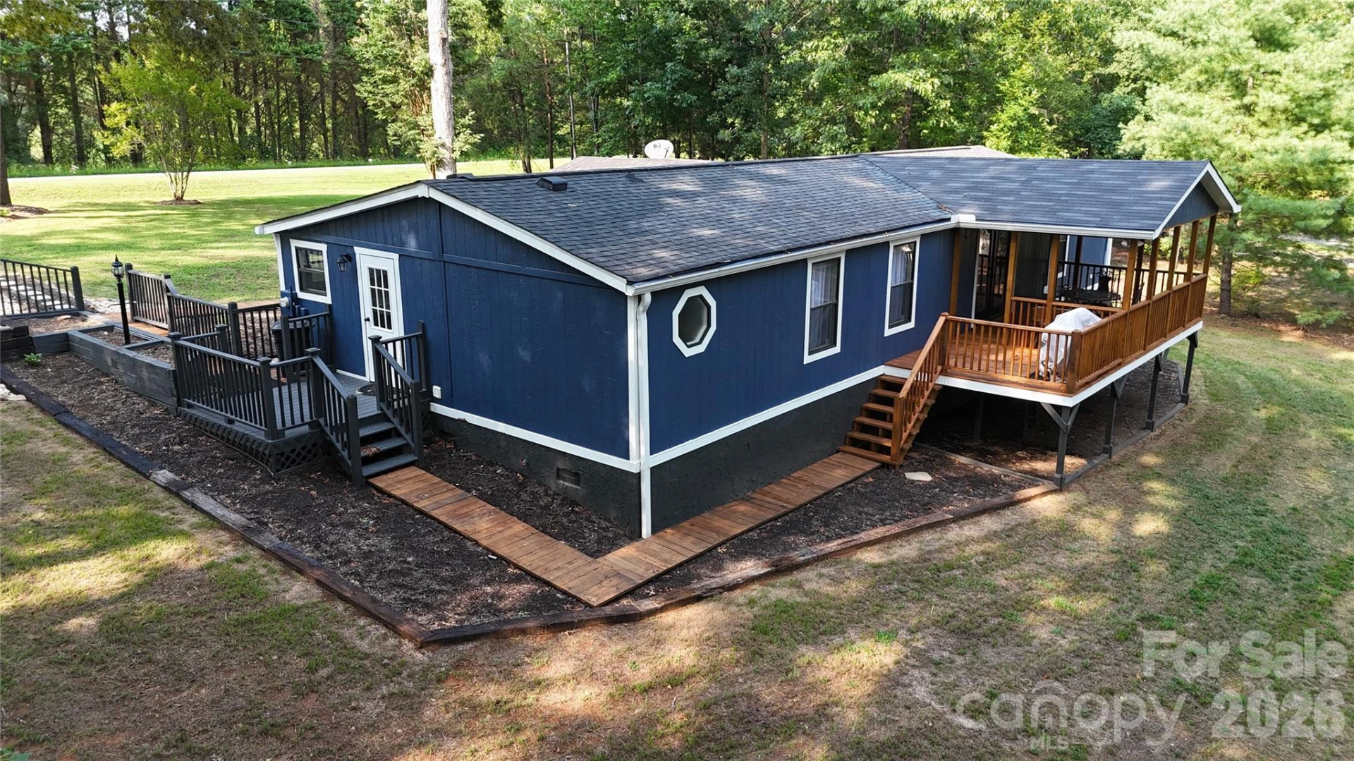 1120 Sandy Plains Road - Photo 12